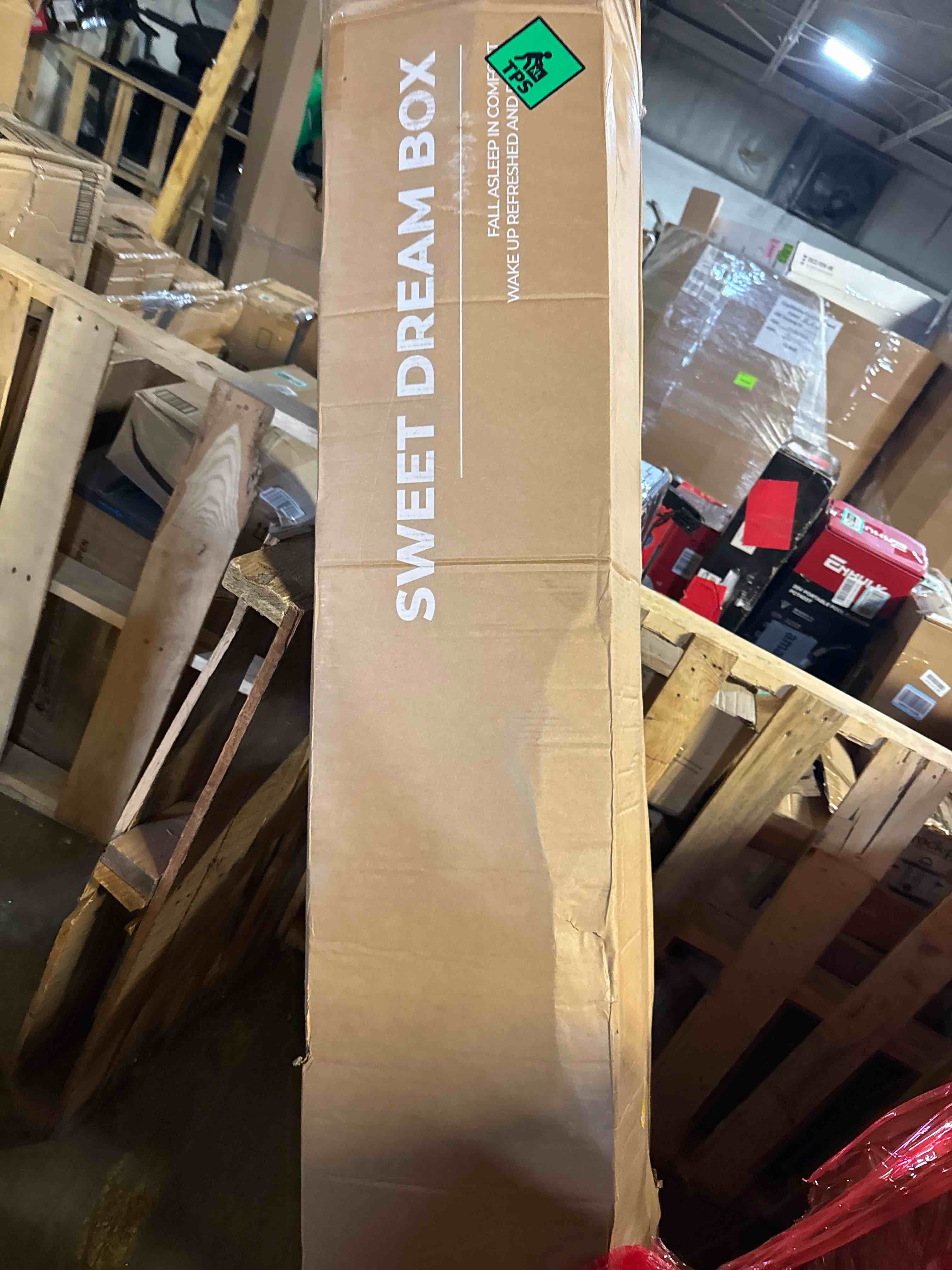 https://s3.amazonaws.com/lotting-images-prod/phillipi/TEA3360786_1759426219459.jpeg