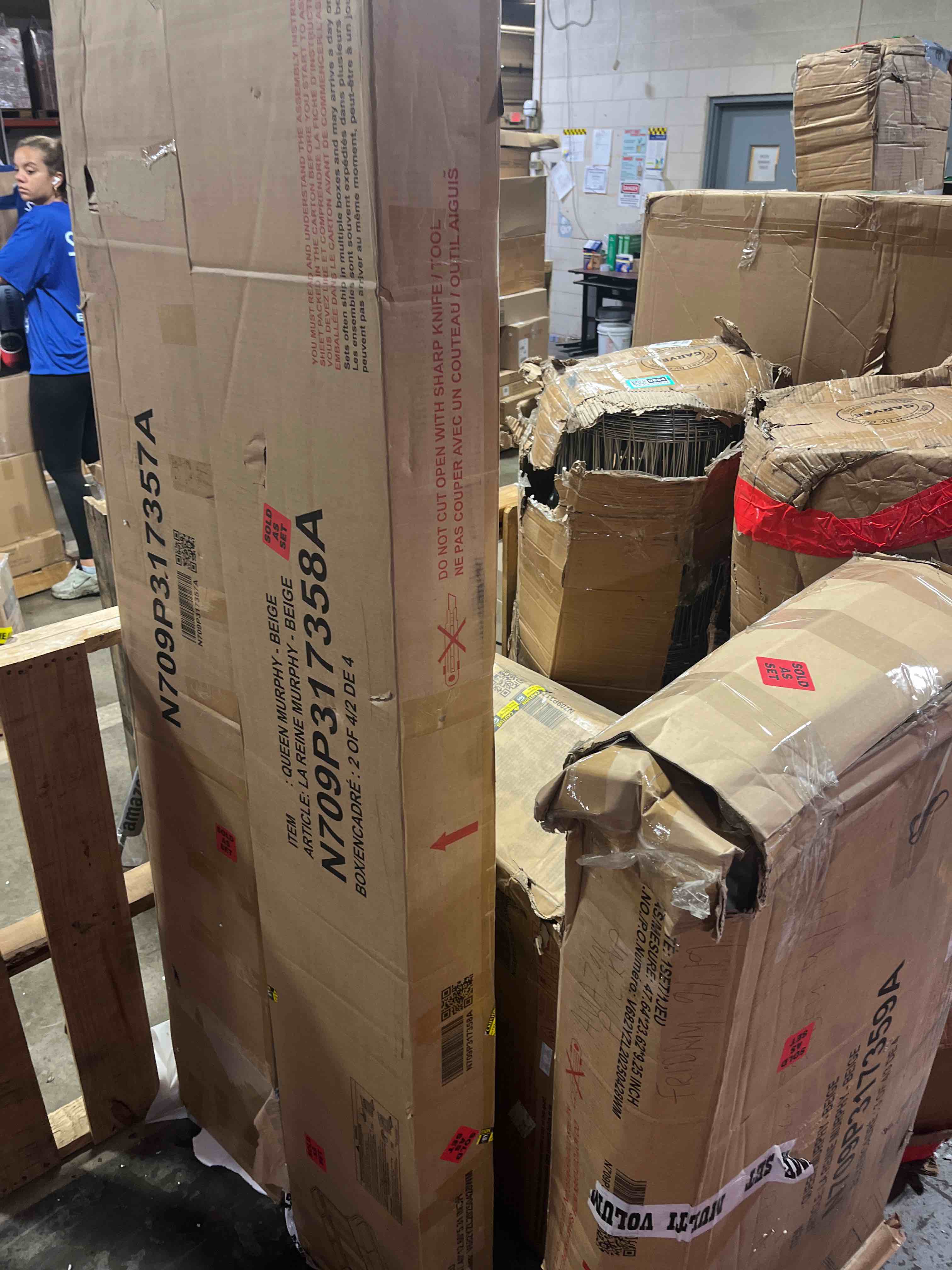 https://s3.amazonaws.com/lotting-images-prod/phillipi/TEA3360893_1759861221338.jpeg