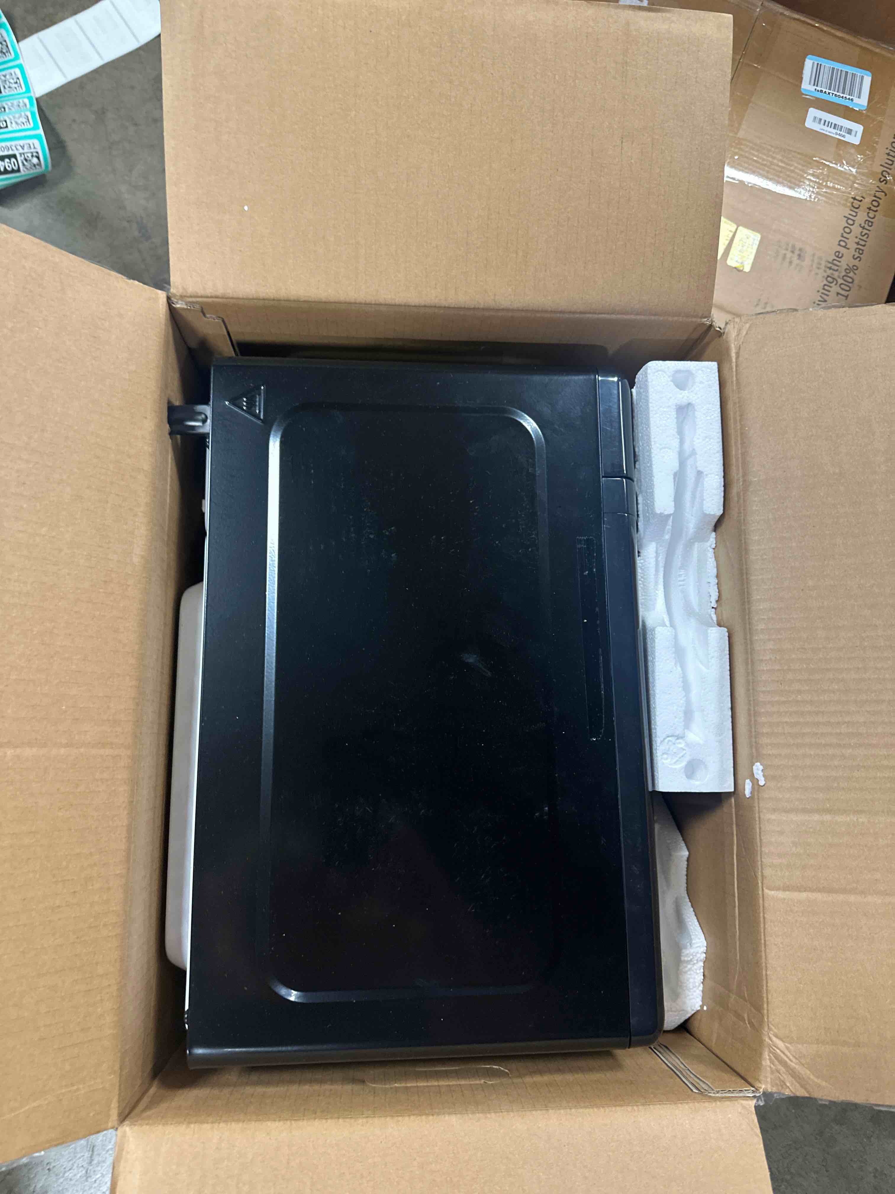 https://s3.amazonaws.com/lotting-images-prod/phillipi/TEA3360972_1759932213319.jpeg