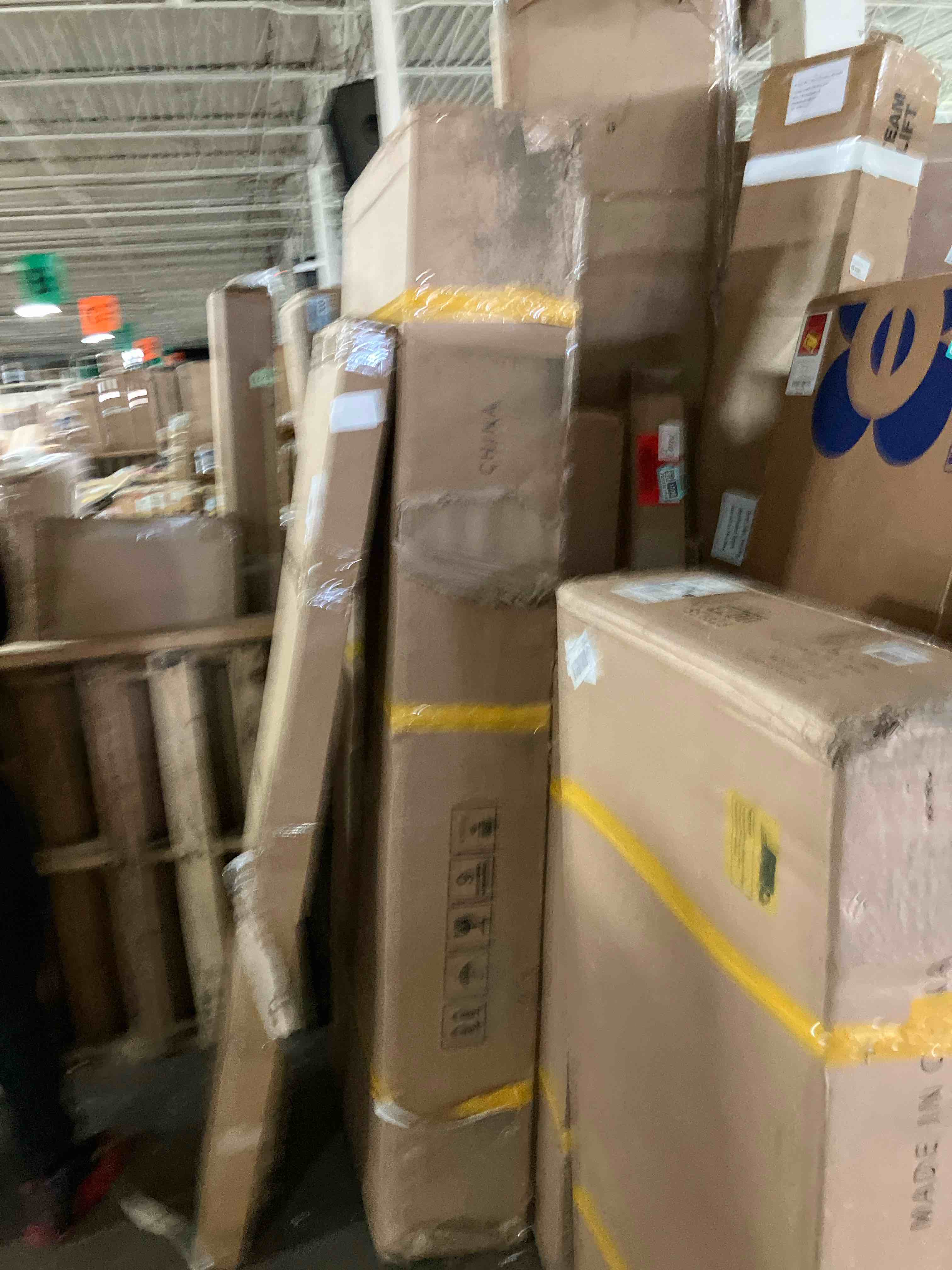 https://s3.amazonaws.com/lotting-images-prod/phillipi/TEA3361008_1758036399736.jpeg