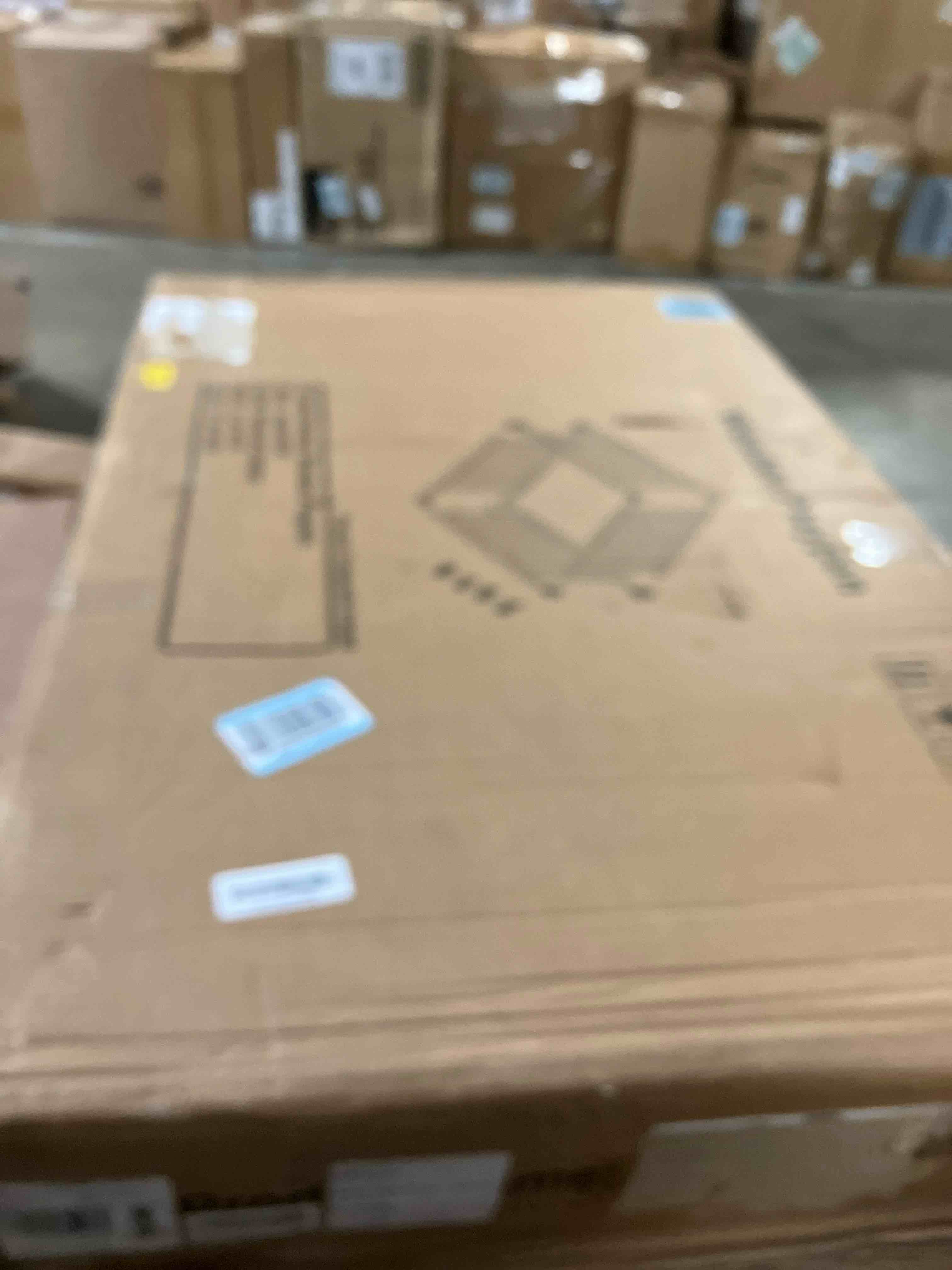 https://s3.amazonaws.com/lotting-images-prod/phillipi/TEA3361161_1758044069458.jpeg