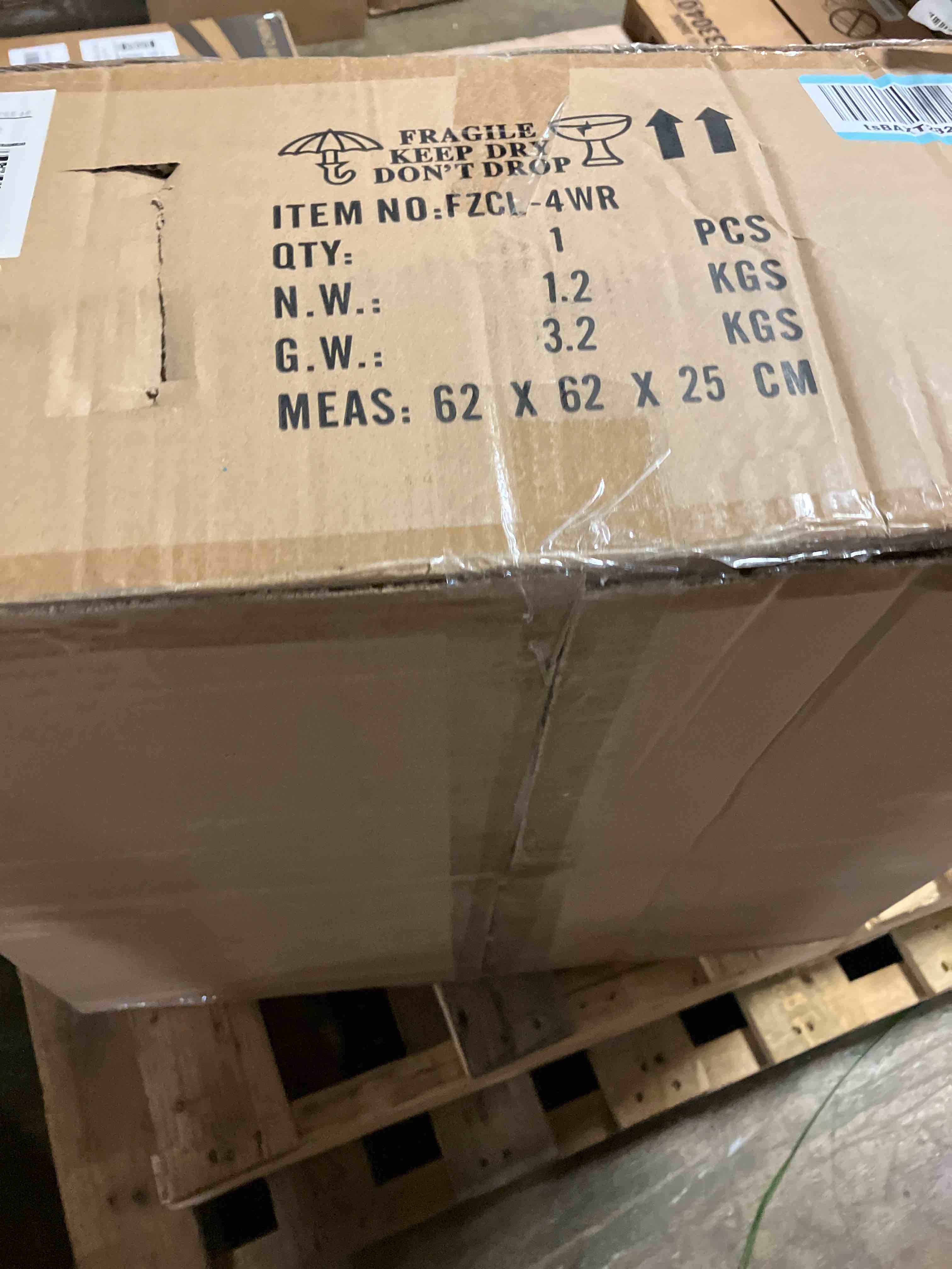 https://s3.amazonaws.com/lotting-images-prod/phillipi/TEA3361246_1758228833817.jpeg