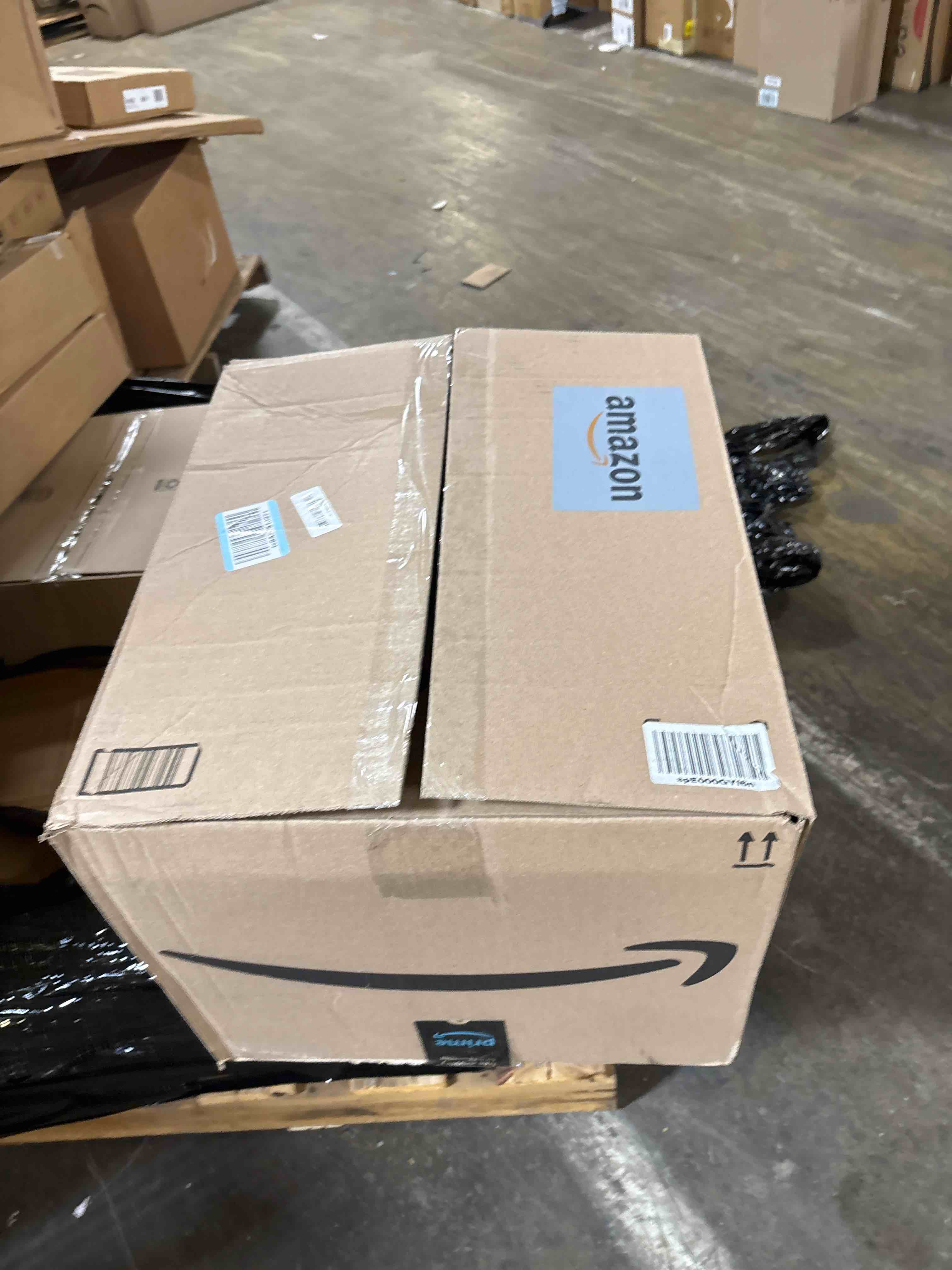https://s3.amazonaws.com/lotting-images-prod/phillipi/TEA3361373_1758117705977.jpeg