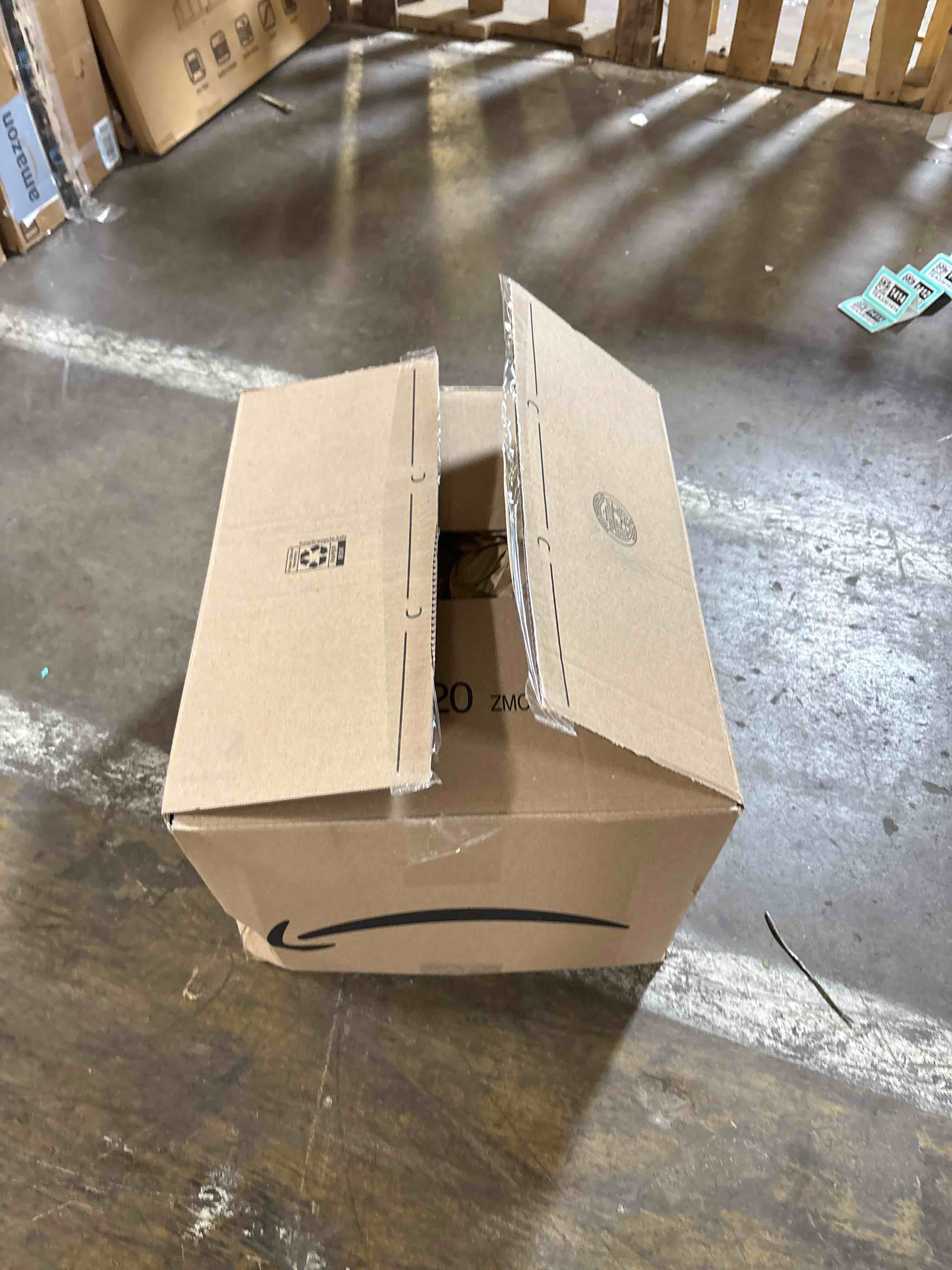 https://s3.amazonaws.com/lotting-images-prod/phillipi/TEA3361381_1758118328137.jpeg