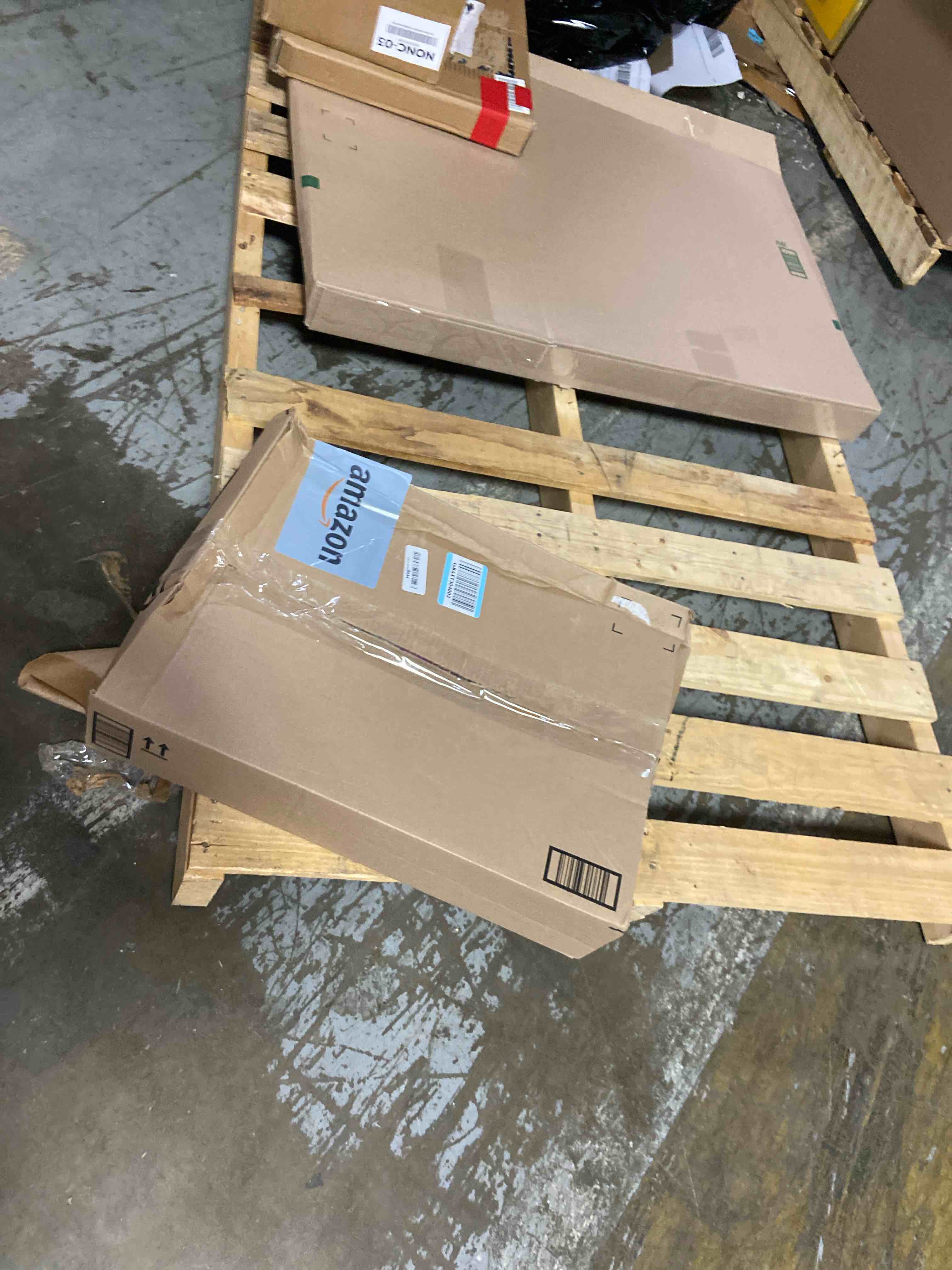 https://s3.amazonaws.com/lotting-images-prod/phillipi/TEA3361733_1758206581042.jpeg