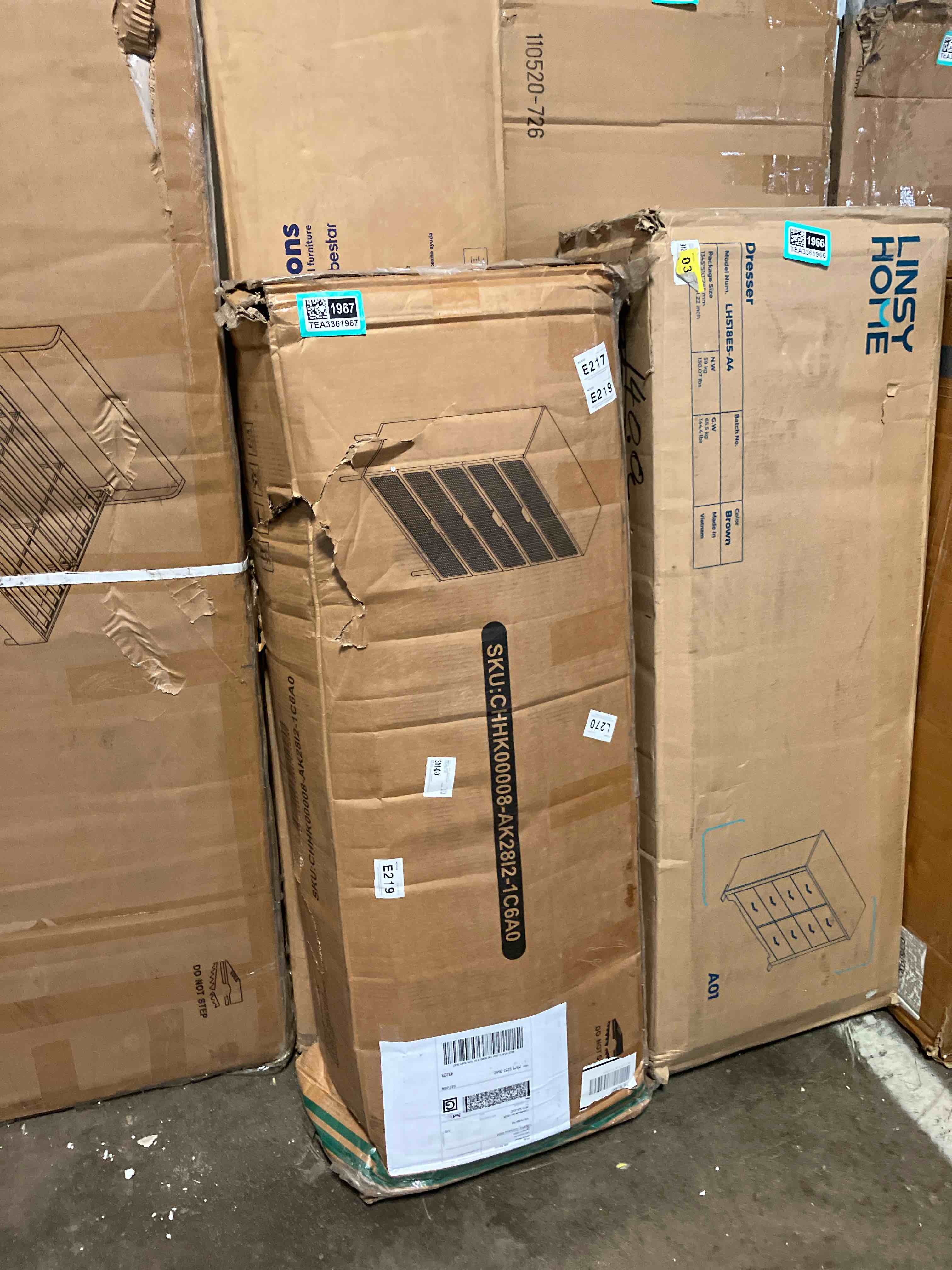 https://s3.amazonaws.com/lotting-images-prod/phillipi/TEA3361967_1758644022305.jpeg
