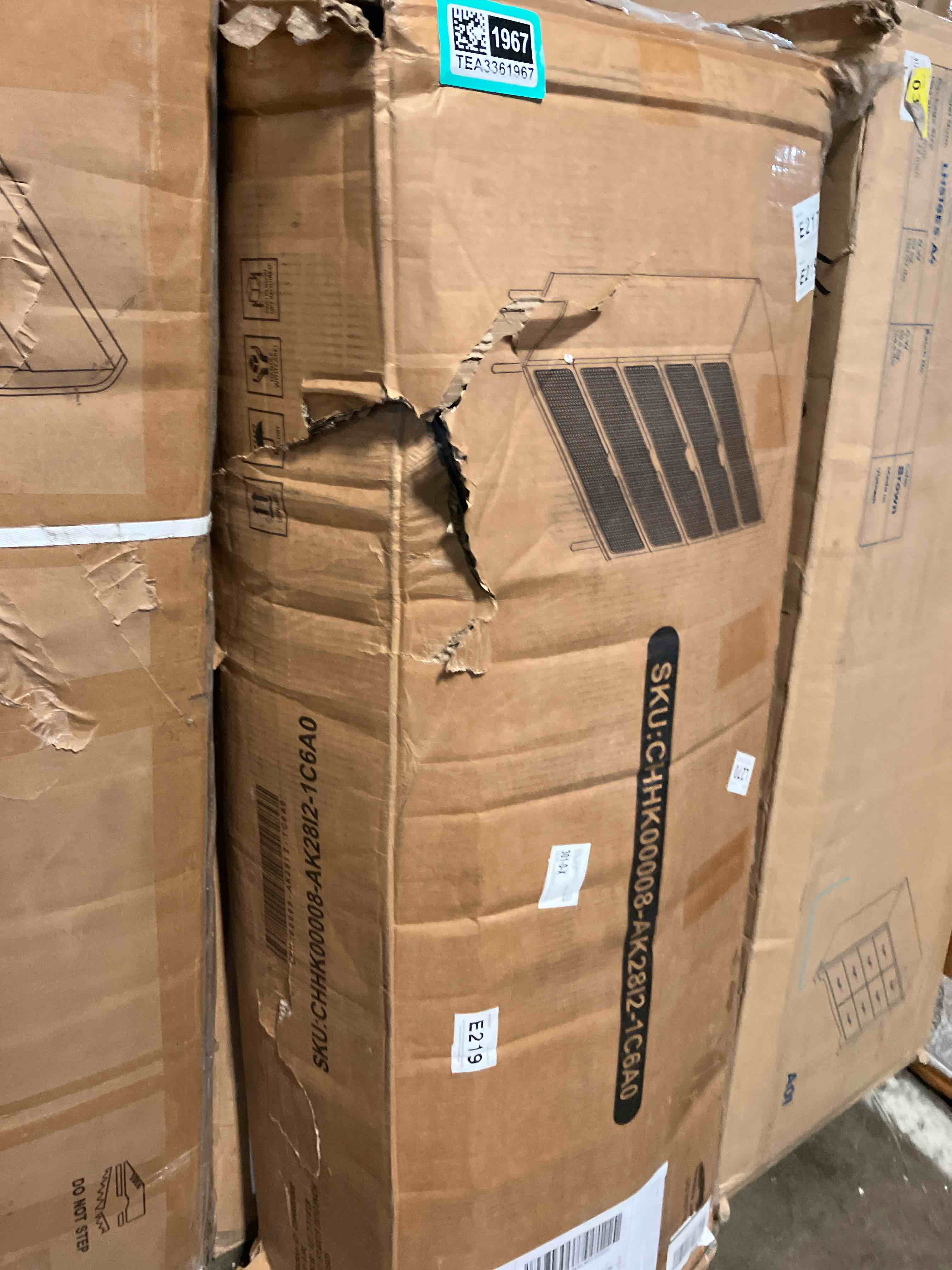 https://s3.amazonaws.com/lotting-images-prod/phillipi/TEA3361967_1758644024575.jpeg