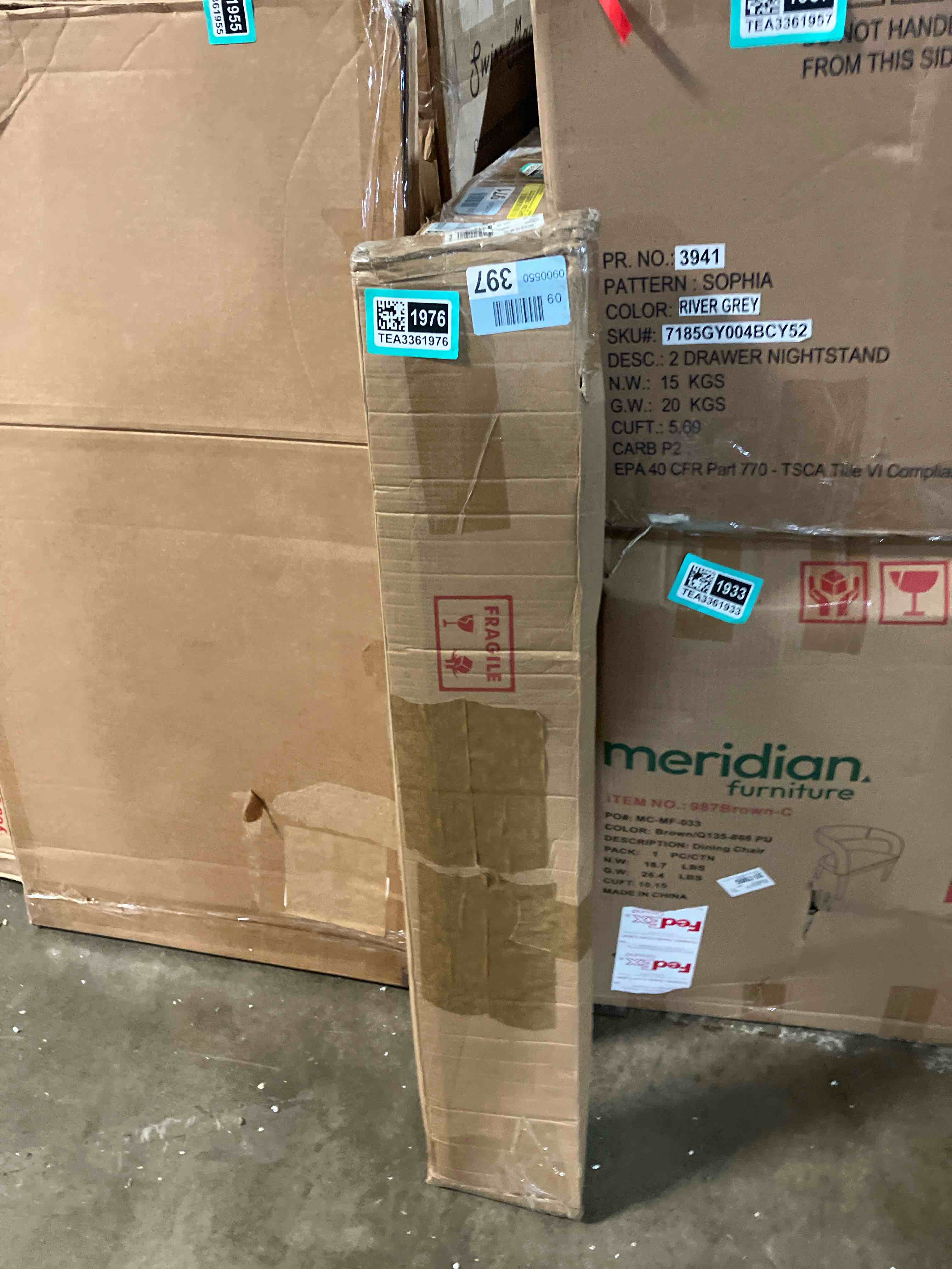 https://s3.amazonaws.com/lotting-images-prod/phillipi/TEA3361976_1758645298507.jpeg