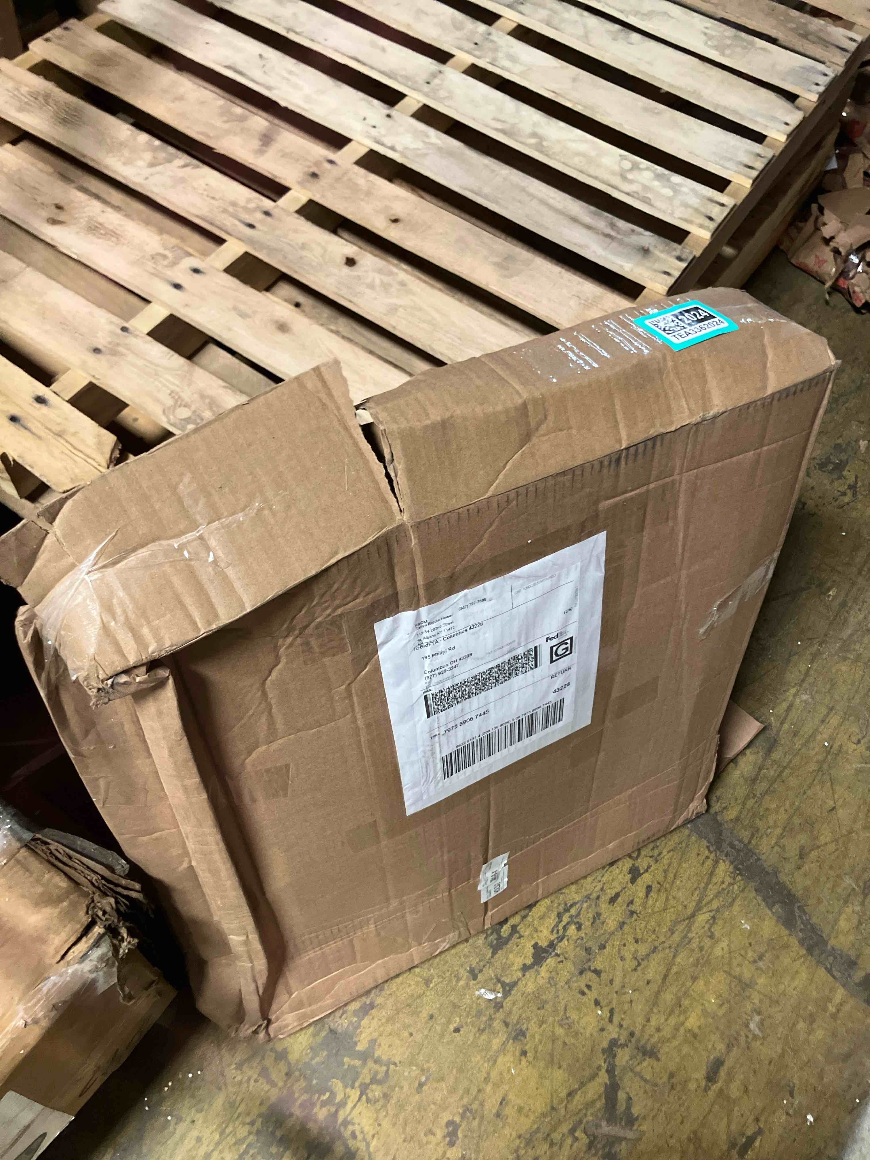 https://s3.amazonaws.com/lotting-images-prod/phillipi/TEA3362024_1758657919038.jpeg