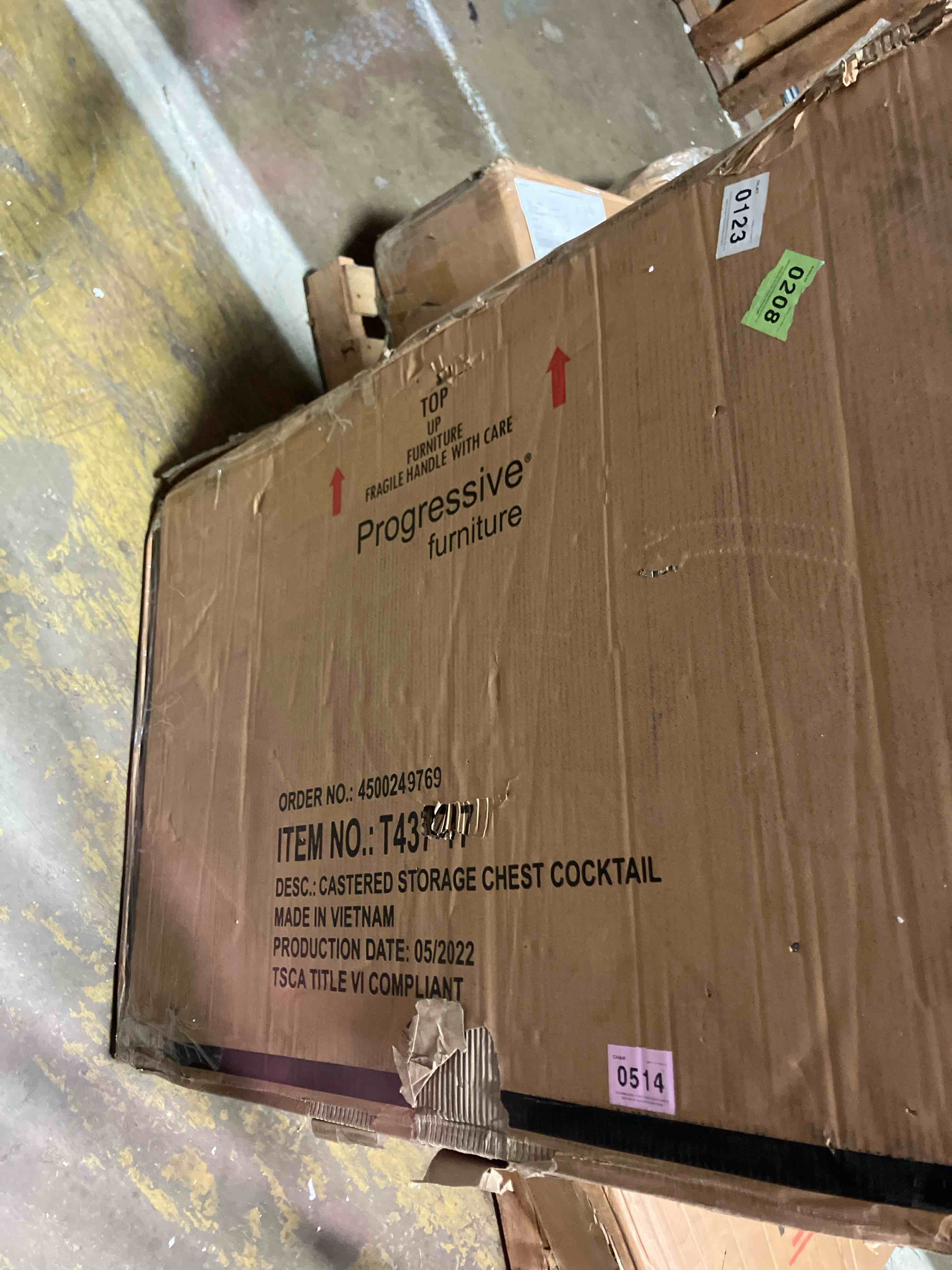 https://s3.amazonaws.com/lotting-images-prod/phillipi/TEA3362025_1758658072190.jpeg