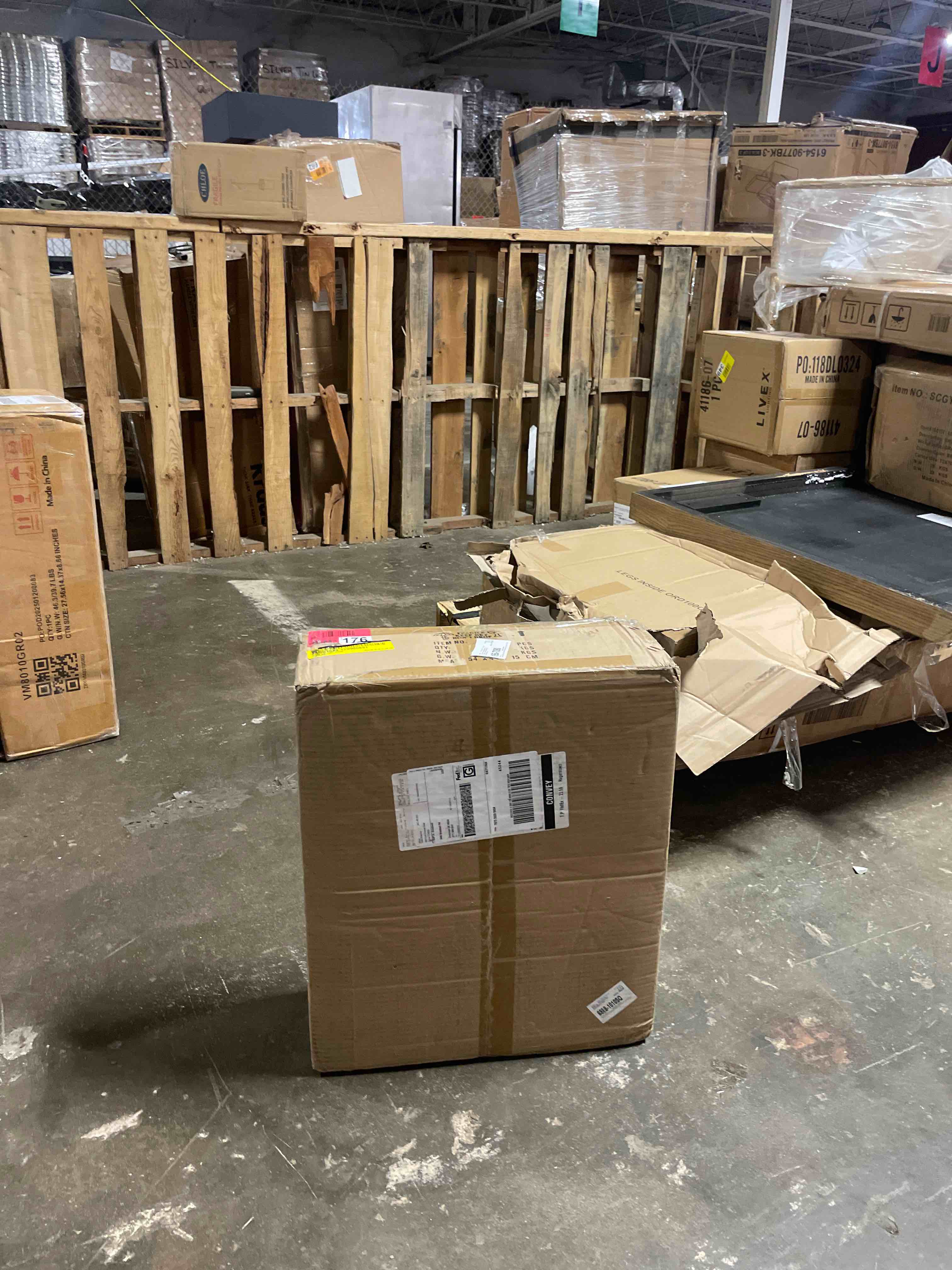 https://s3.amazonaws.com/lotting-images-prod/phillipi/TEA3362153_1758640233768.jpeg