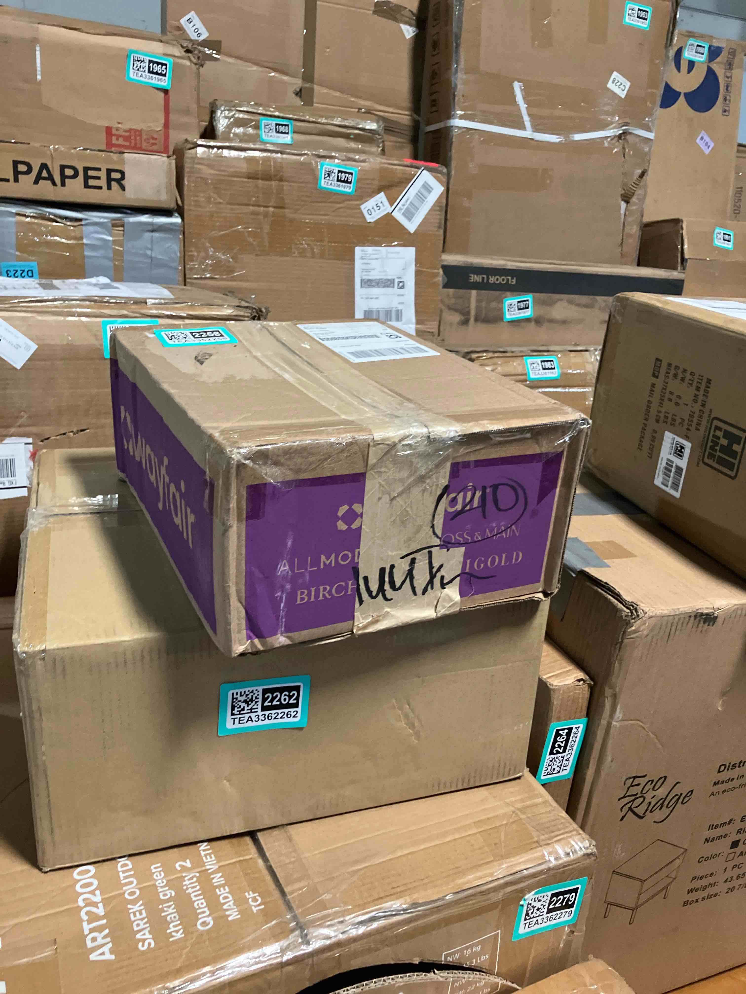 https://s3.amazonaws.com/lotting-images-prod/phillipi/TEA3362258_1758654410731.jpeg