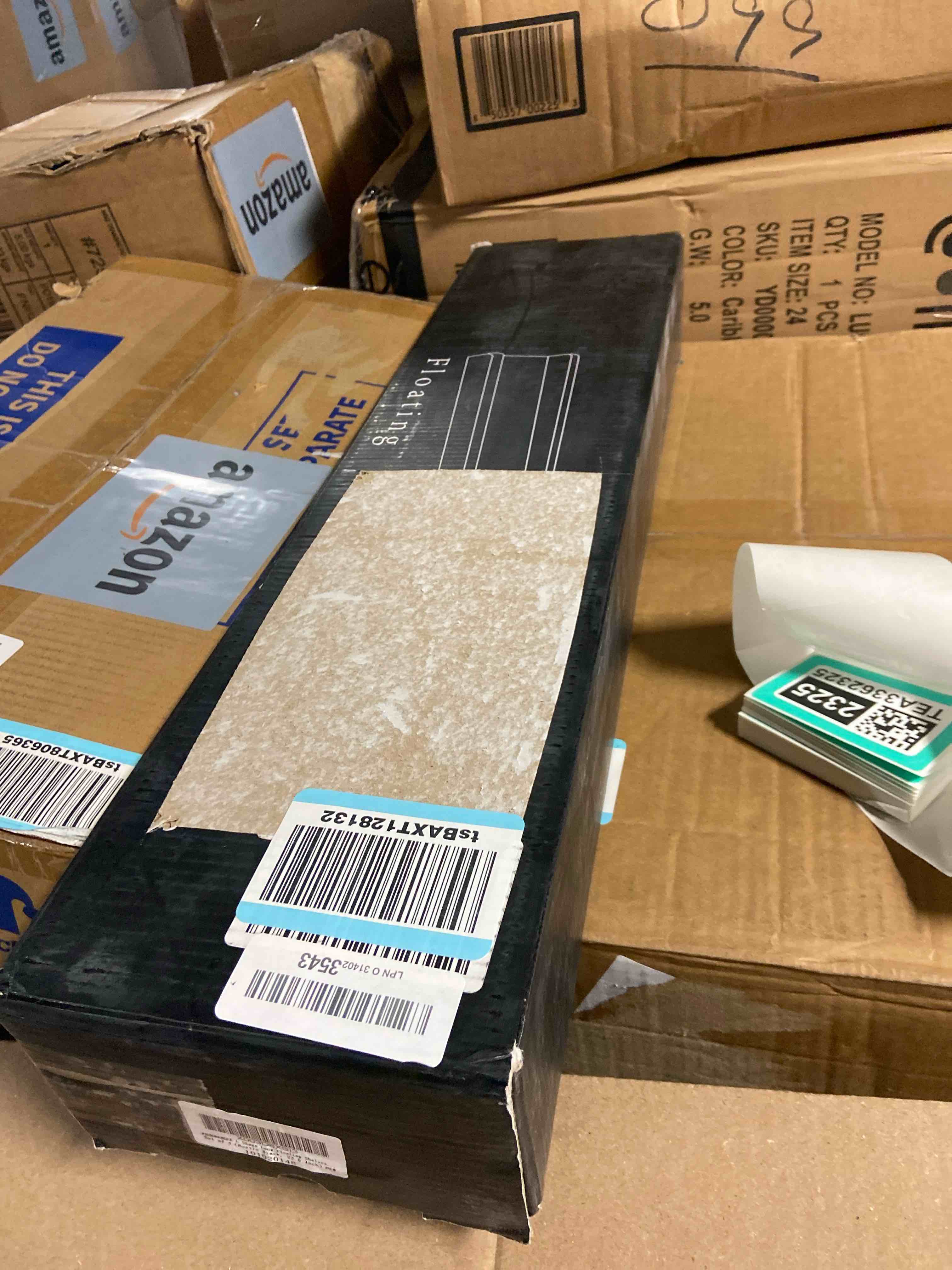 https://s3.amazonaws.com/lotting-images-prod/phillipi/TEA3362325_1758653031589.jpeg