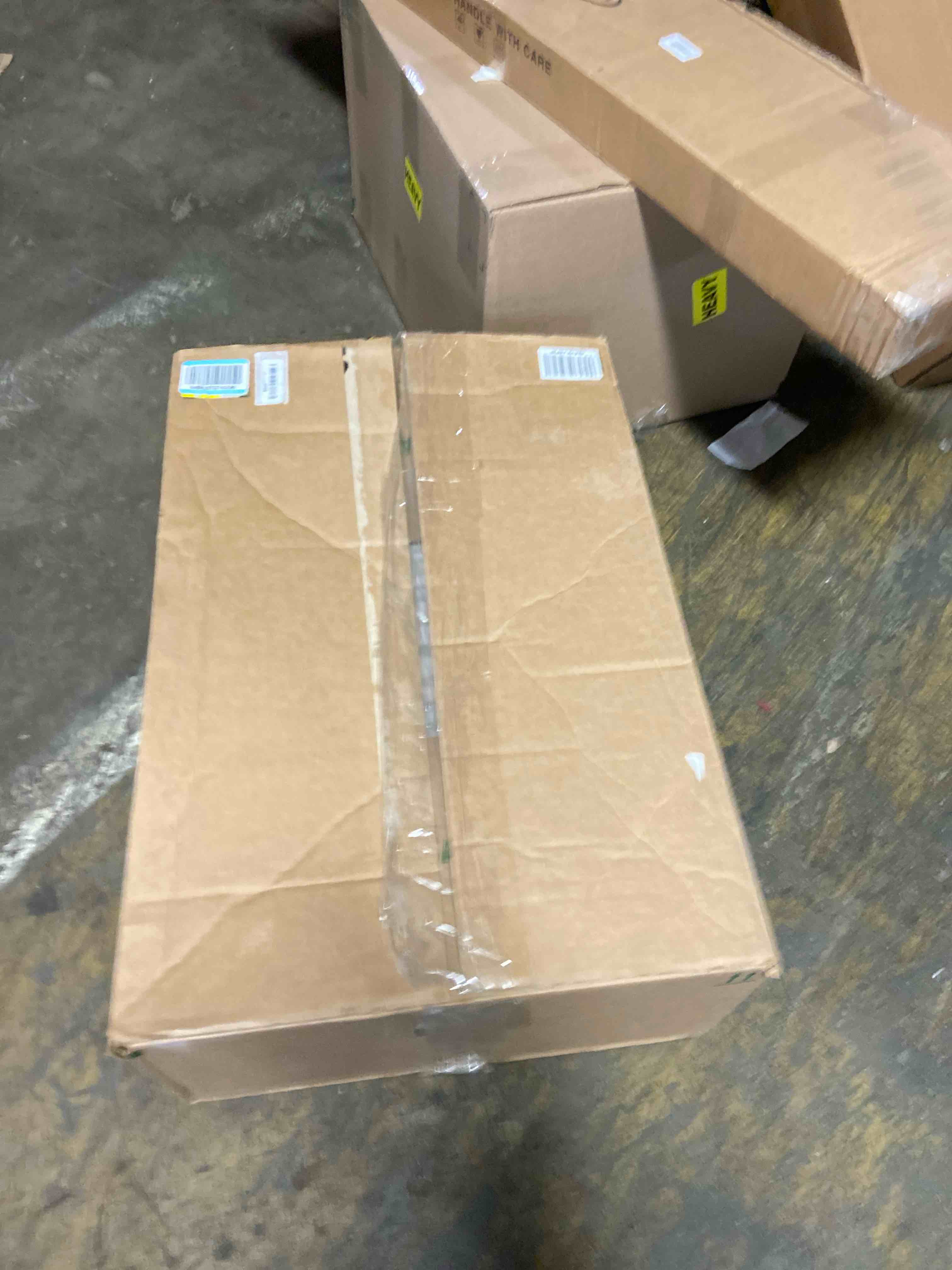 https://s3.amazonaws.com/lotting-images-prod/phillipi/TEA3362337_1758652216061.jpeg