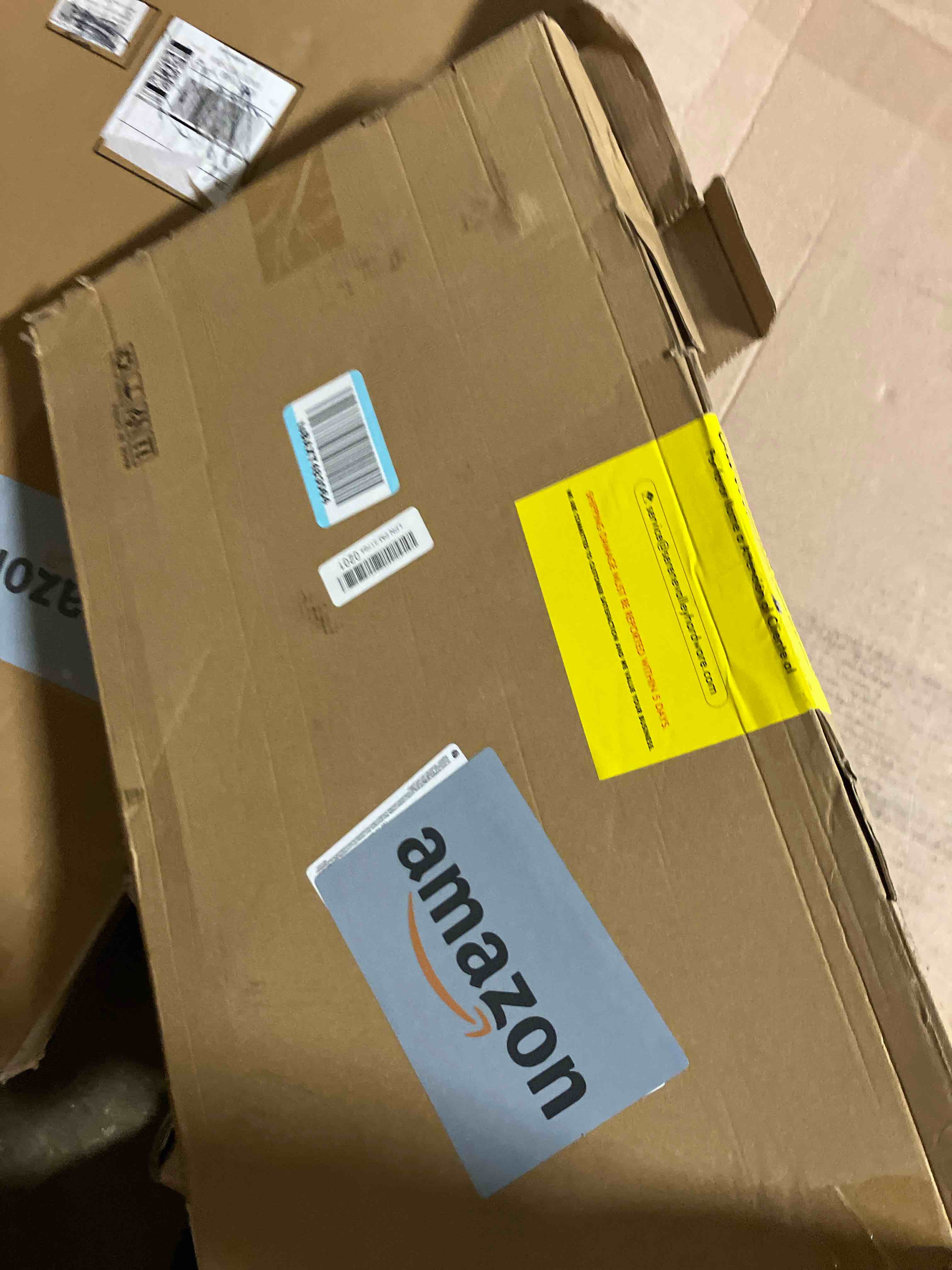 https://s3.amazonaws.com/lotting-images-prod/phillipi/TEA3362351_1758653307817.jpeg