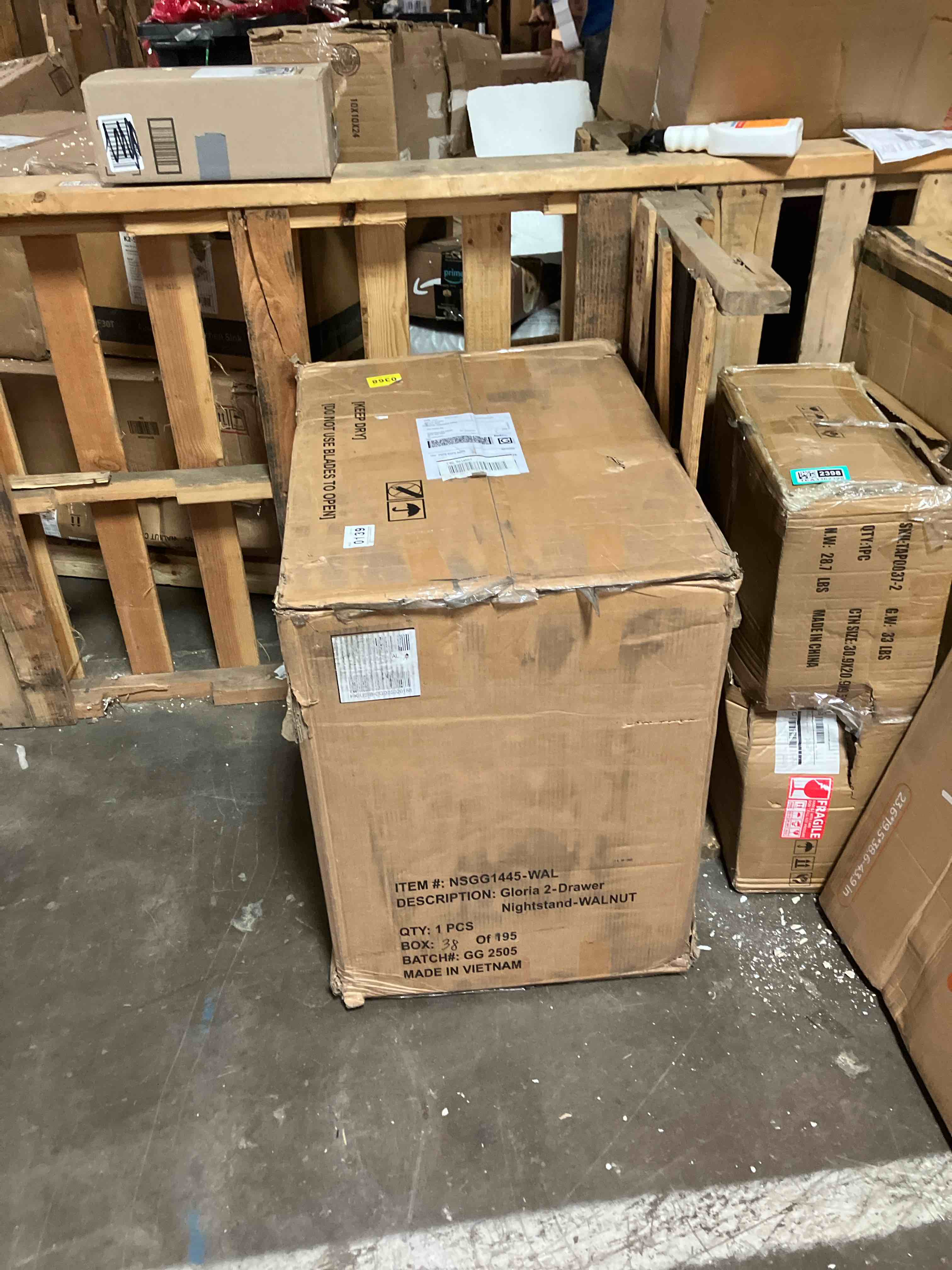 https://s3.amazonaws.com/lotting-images-prod/phillipi/TEA3362401_1758743740500.jpeg