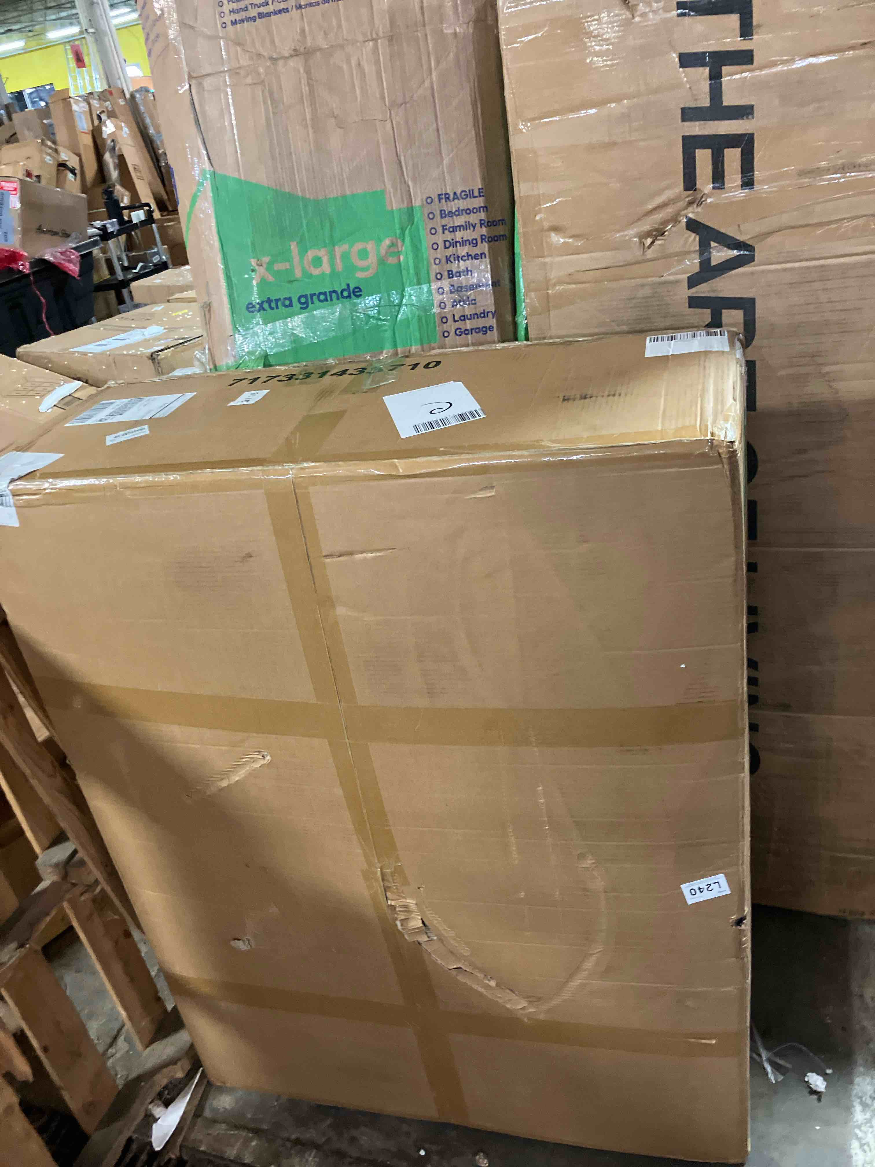 https://s3.amazonaws.com/lotting-images-prod/phillipi/TEA3362427_1758747909011.jpeg