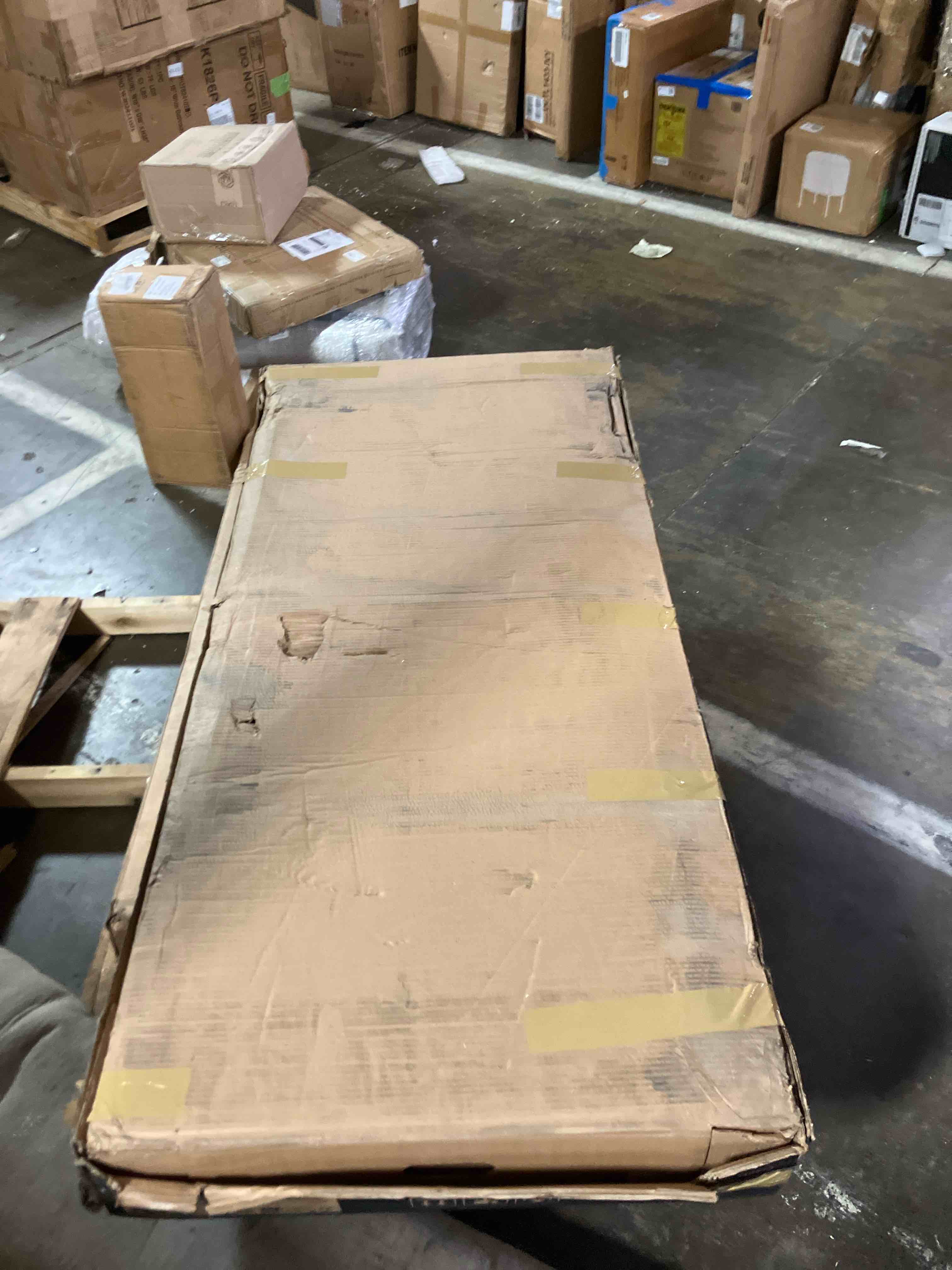 https://s3.amazonaws.com/lotting-images-prod/phillipi/TEA3362429_1758748265519.jpeg