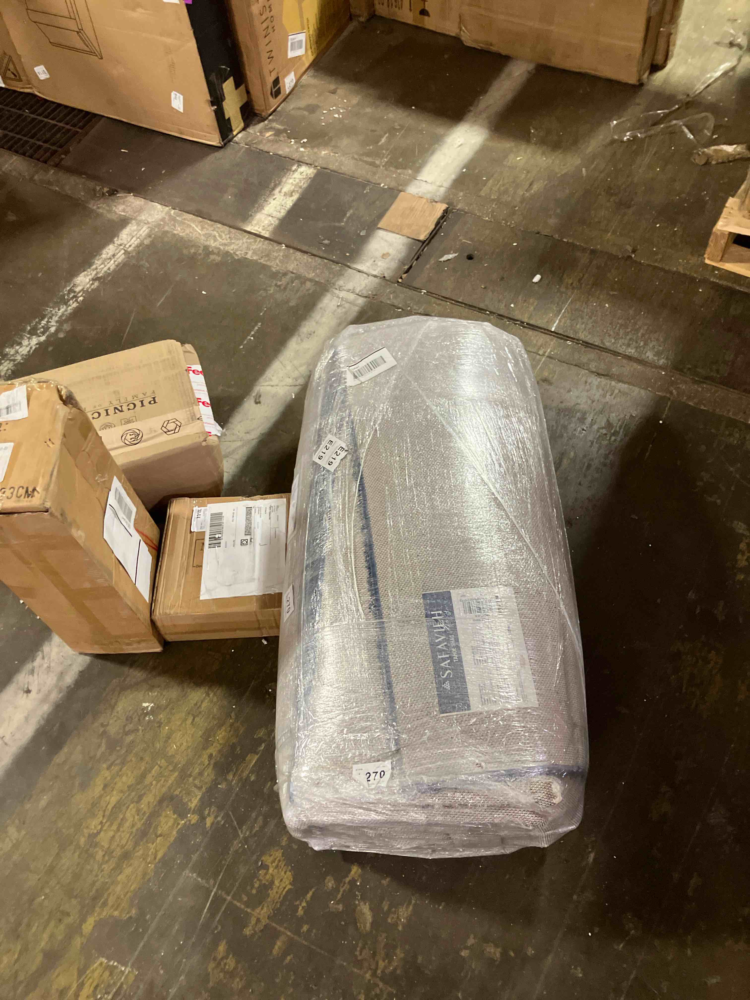 https://s3.amazonaws.com/lotting-images-prod/phillipi/TEA3362433_1758748832312.jpeg