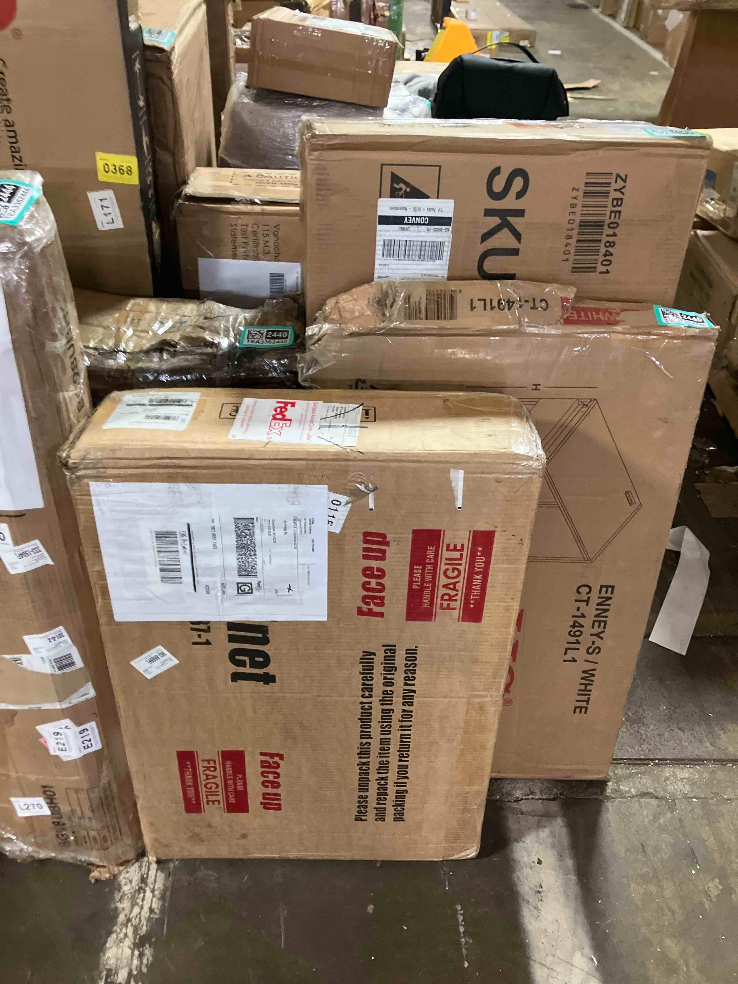 https://s3.amazonaws.com/lotting-images-prod/phillipi/TEA3362447_1758807504682.jpeg