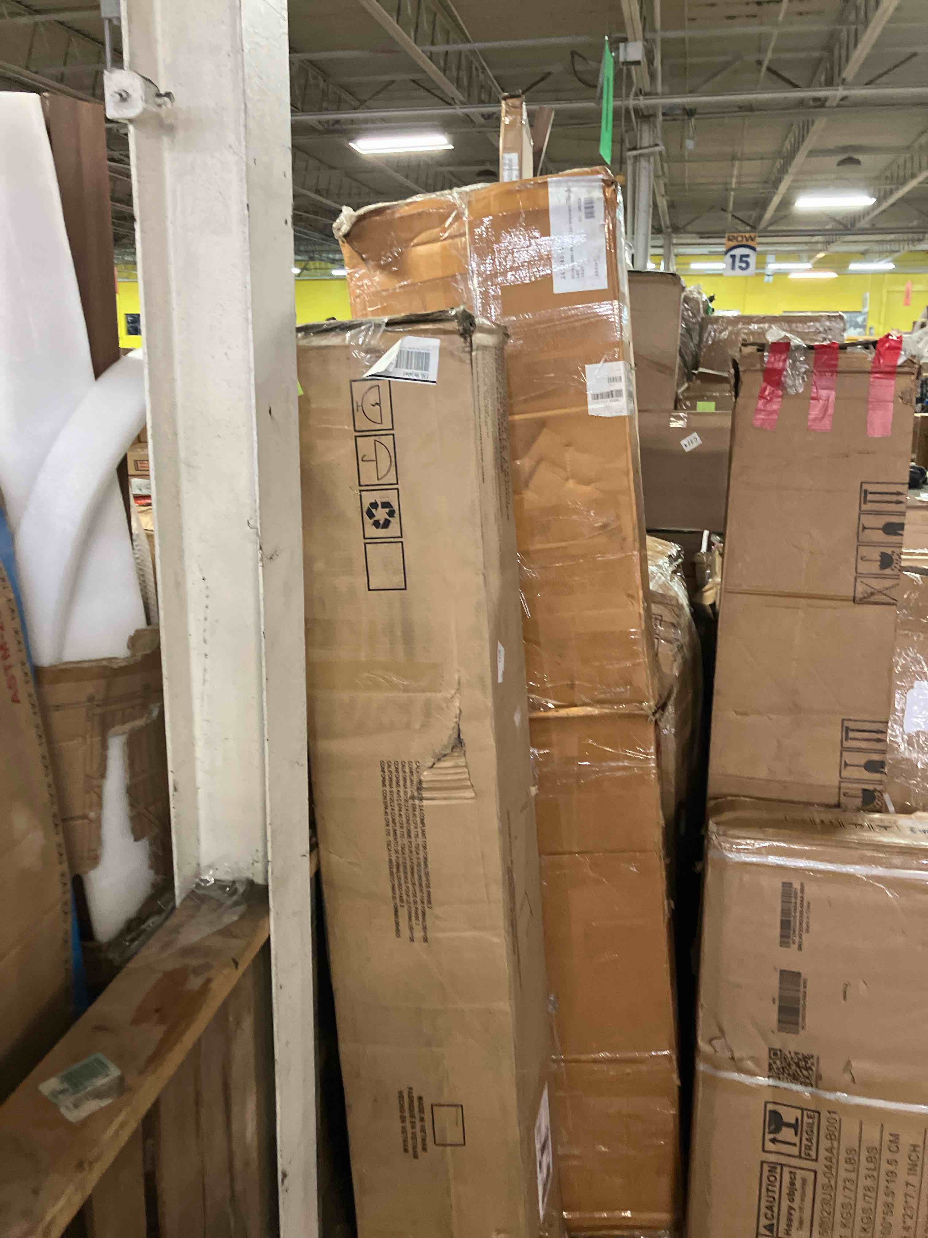 https://s3.amazonaws.com/lotting-images-prod/phillipi/TEA3362465_1758813364123.jpeg