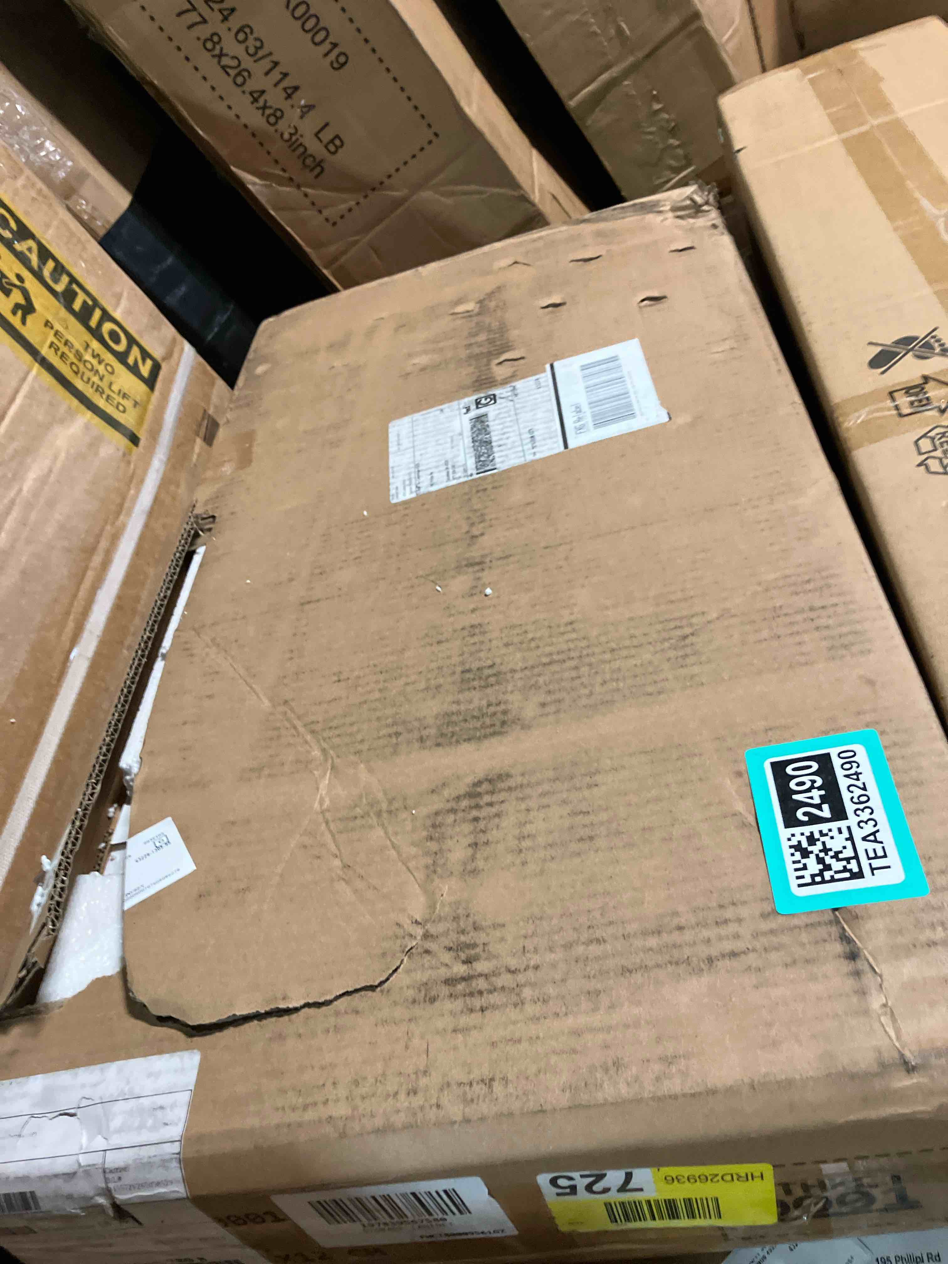 https://s3.amazonaws.com/lotting-images-prod/phillipi/TEA3362490_1758744314502.jpeg