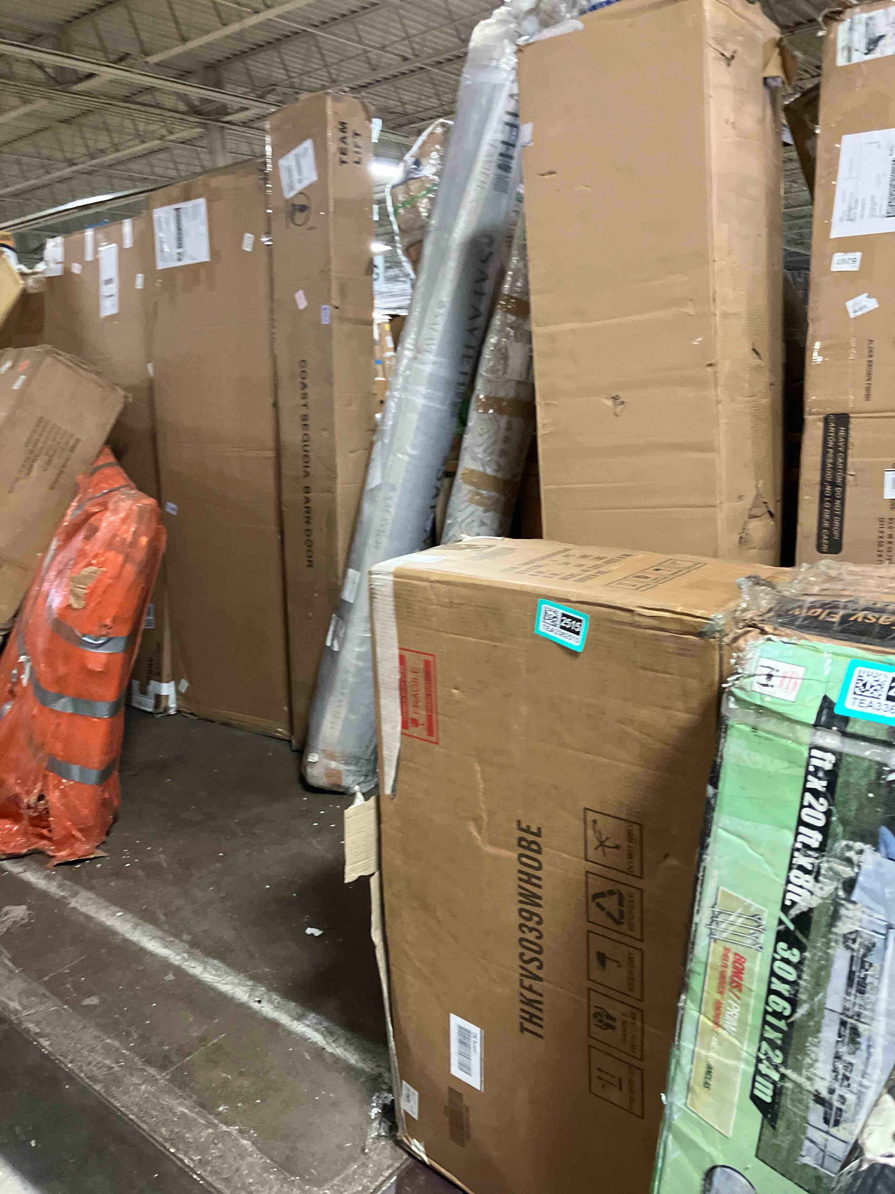 https://s3.amazonaws.com/lotting-images-prod/phillipi/TEA3362515_1758823871271.jpeg