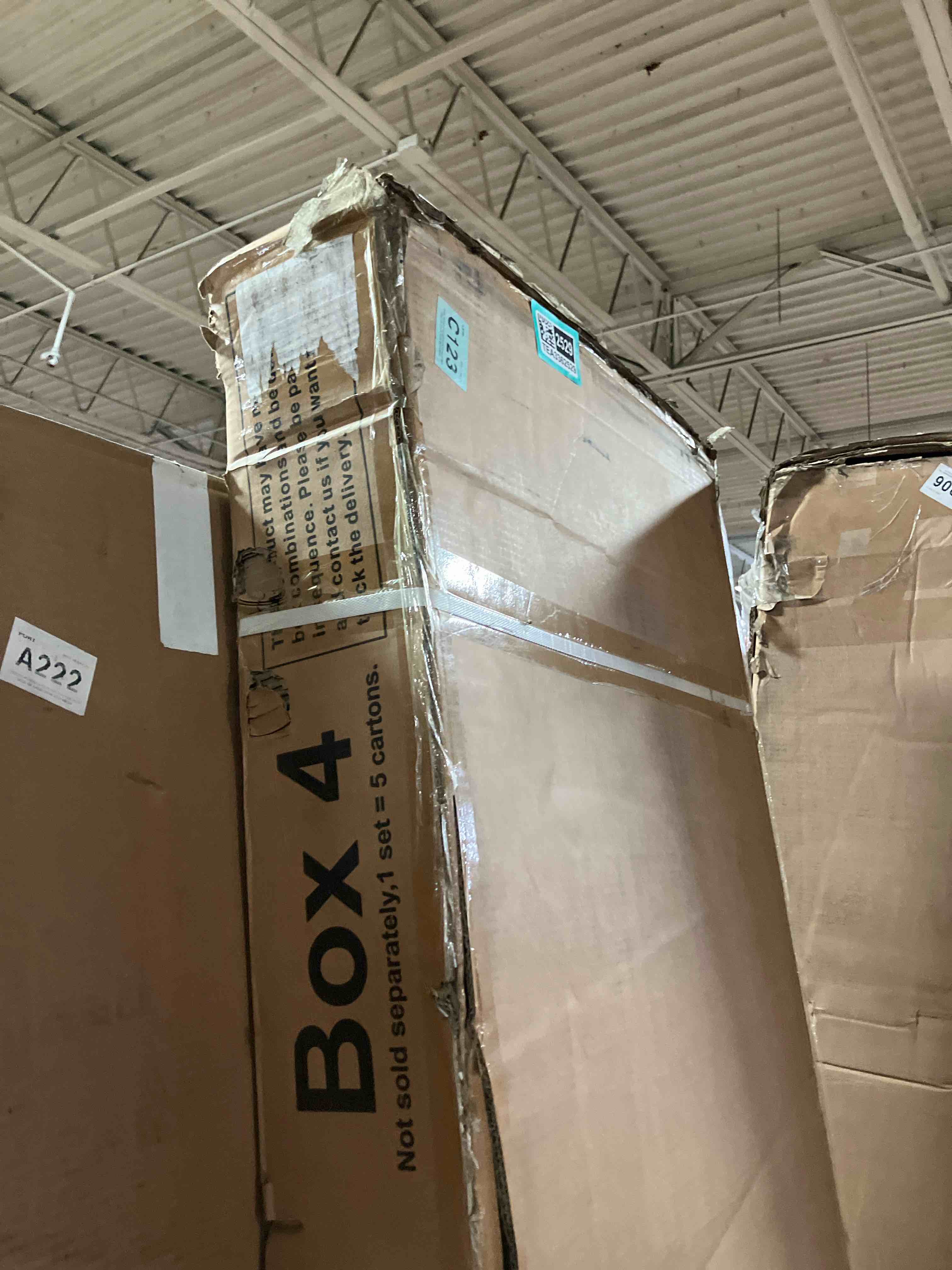 https://s3.amazonaws.com/lotting-images-prod/phillipi/TEA3362529_1758825787096.jpeg