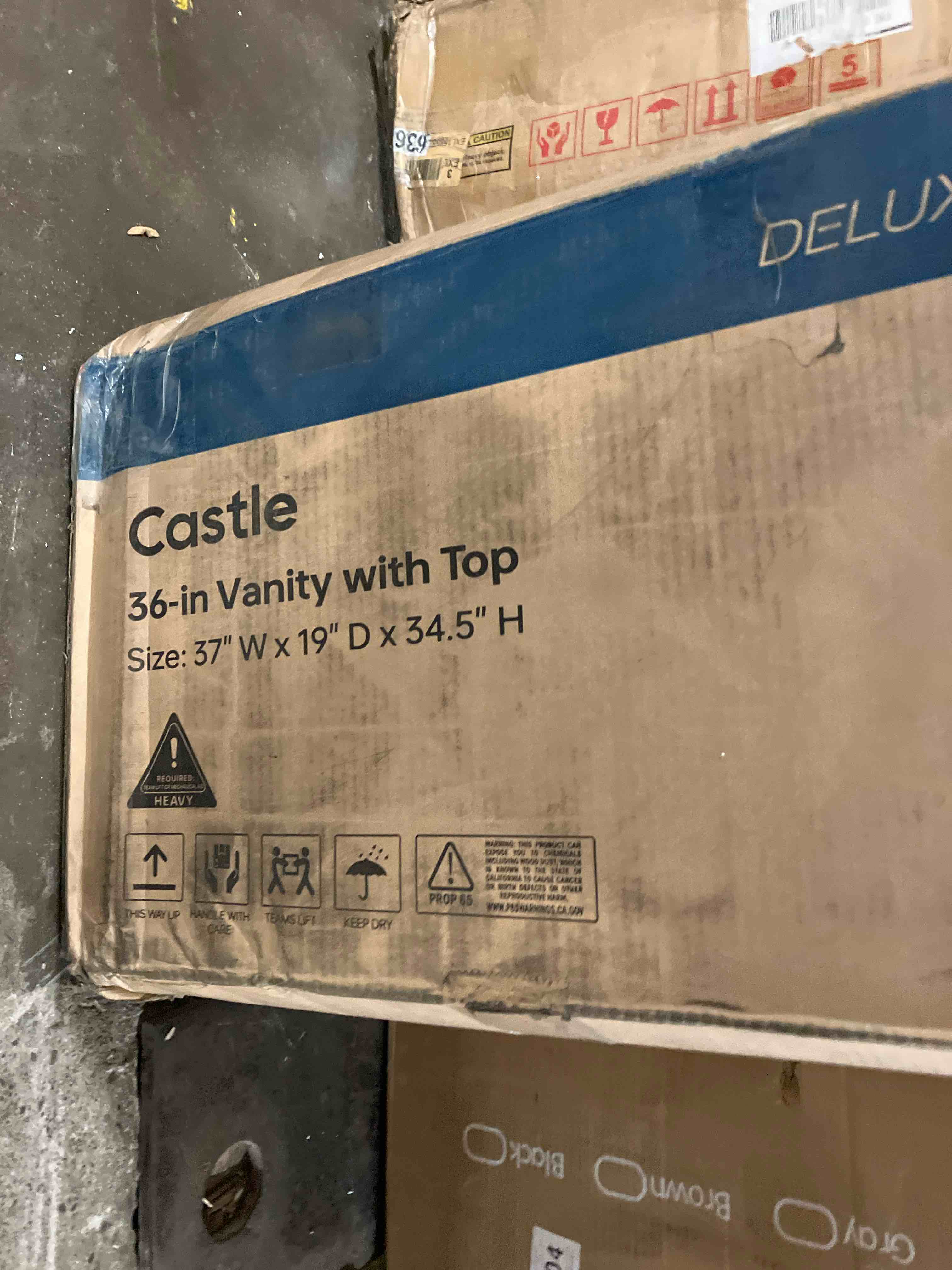 https://s3.amazonaws.com/lotting-images-prod/phillipi/TEA3362595_1758900137011.jpeg