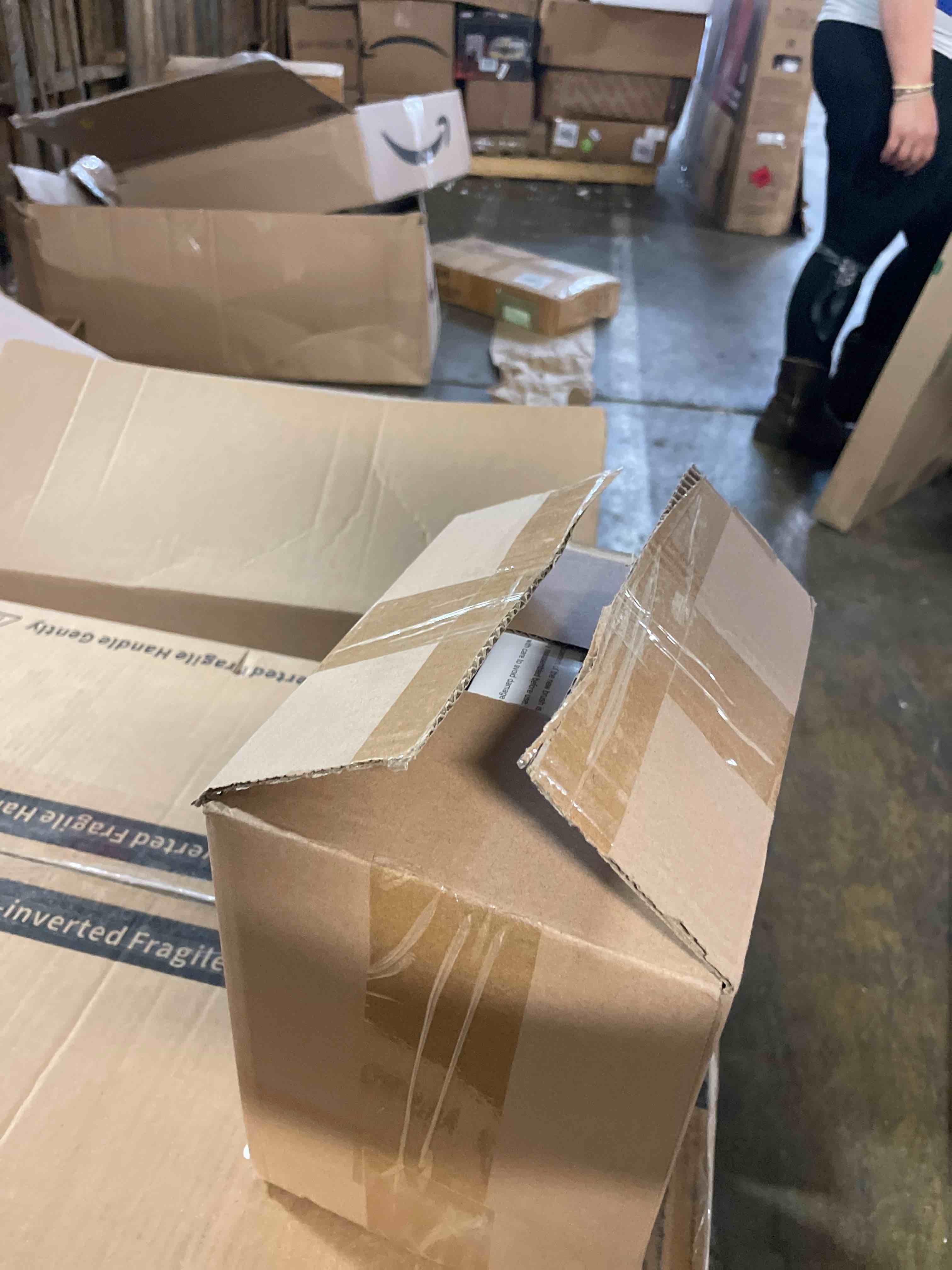 https://s3.amazonaws.com/lotting-images-prod/phillipi/TEA3362720_1758914275888.jpeg
