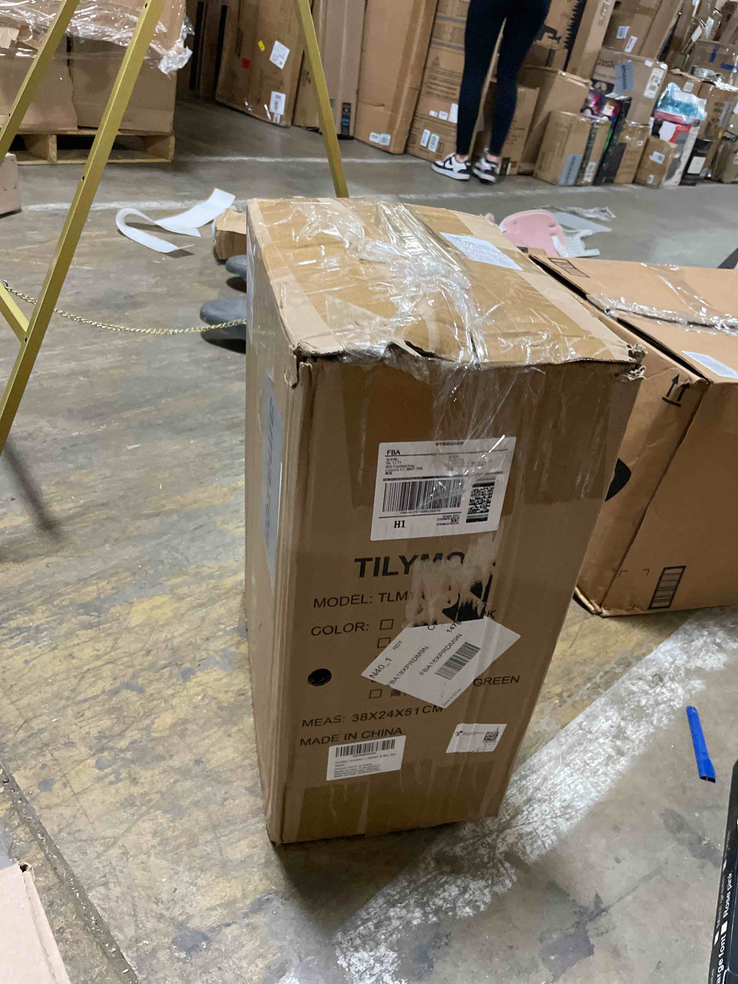https://s3.amazonaws.com/lotting-images-prod/phillipi/TEA3362795_1759330201540.jpeg