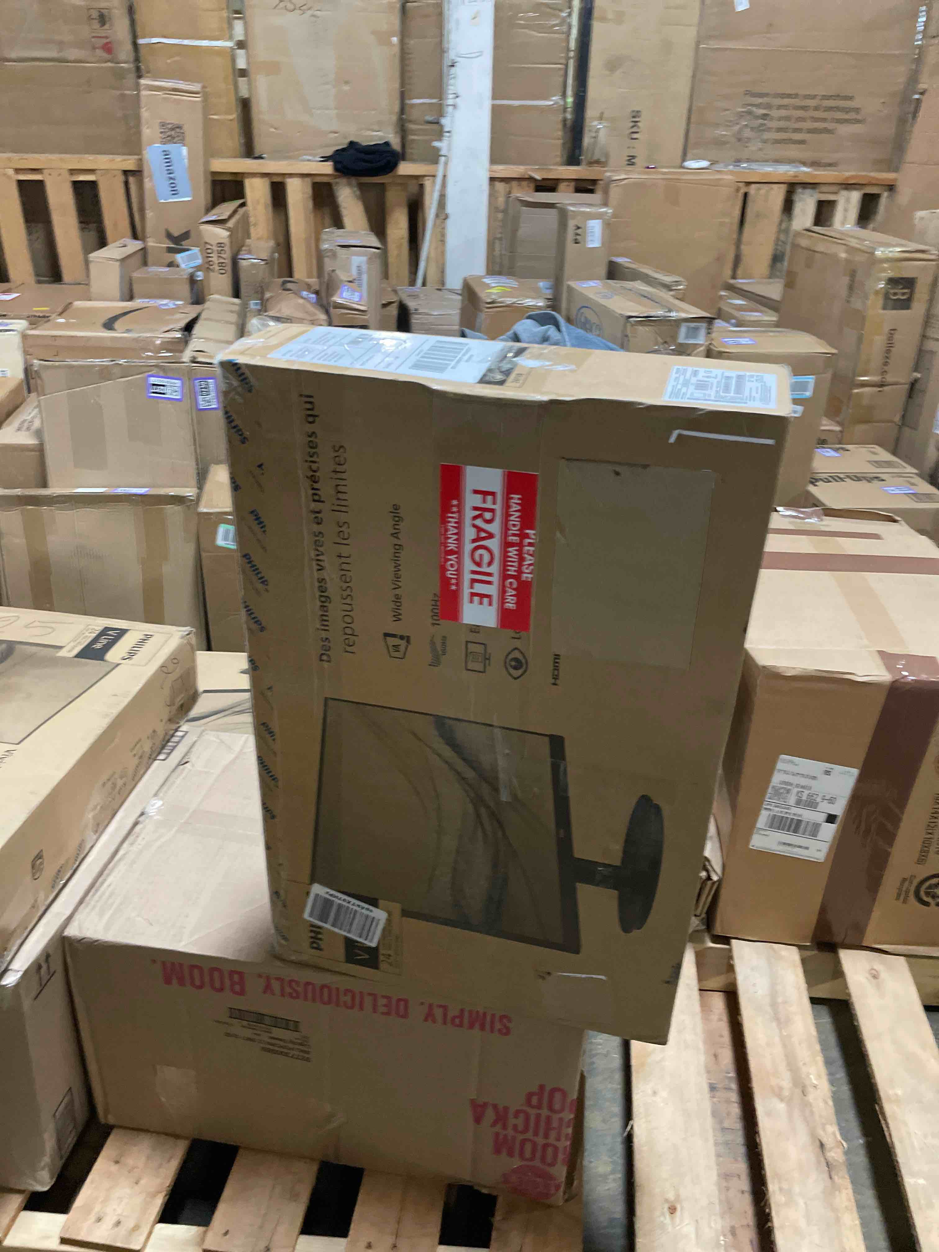 https://s3.amazonaws.com/lotting-images-prod/phillipi/TEA3362866_1759505070057.jpeg