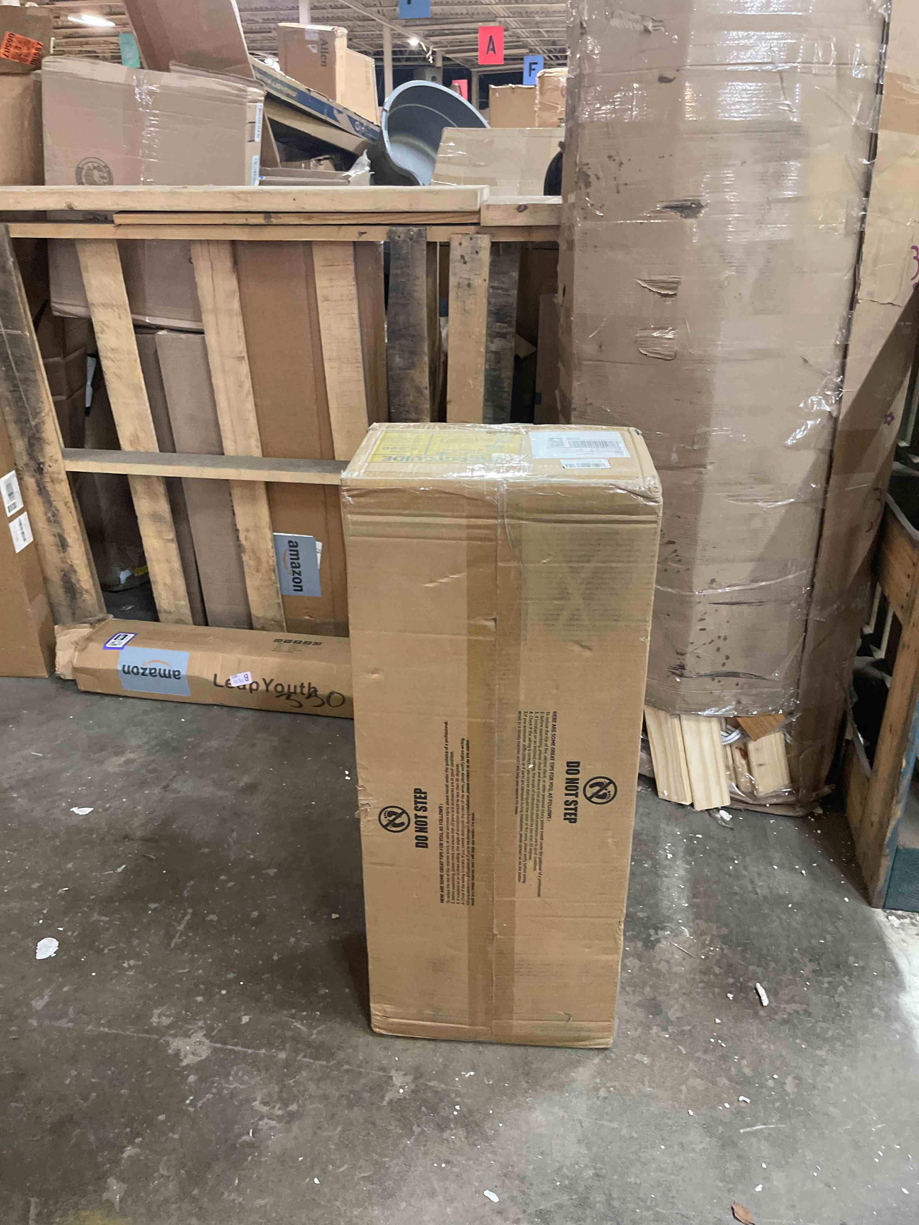 https://s3.amazonaws.com/lotting-images-prod/phillipi/TEA3362883_1759754760077.jpeg