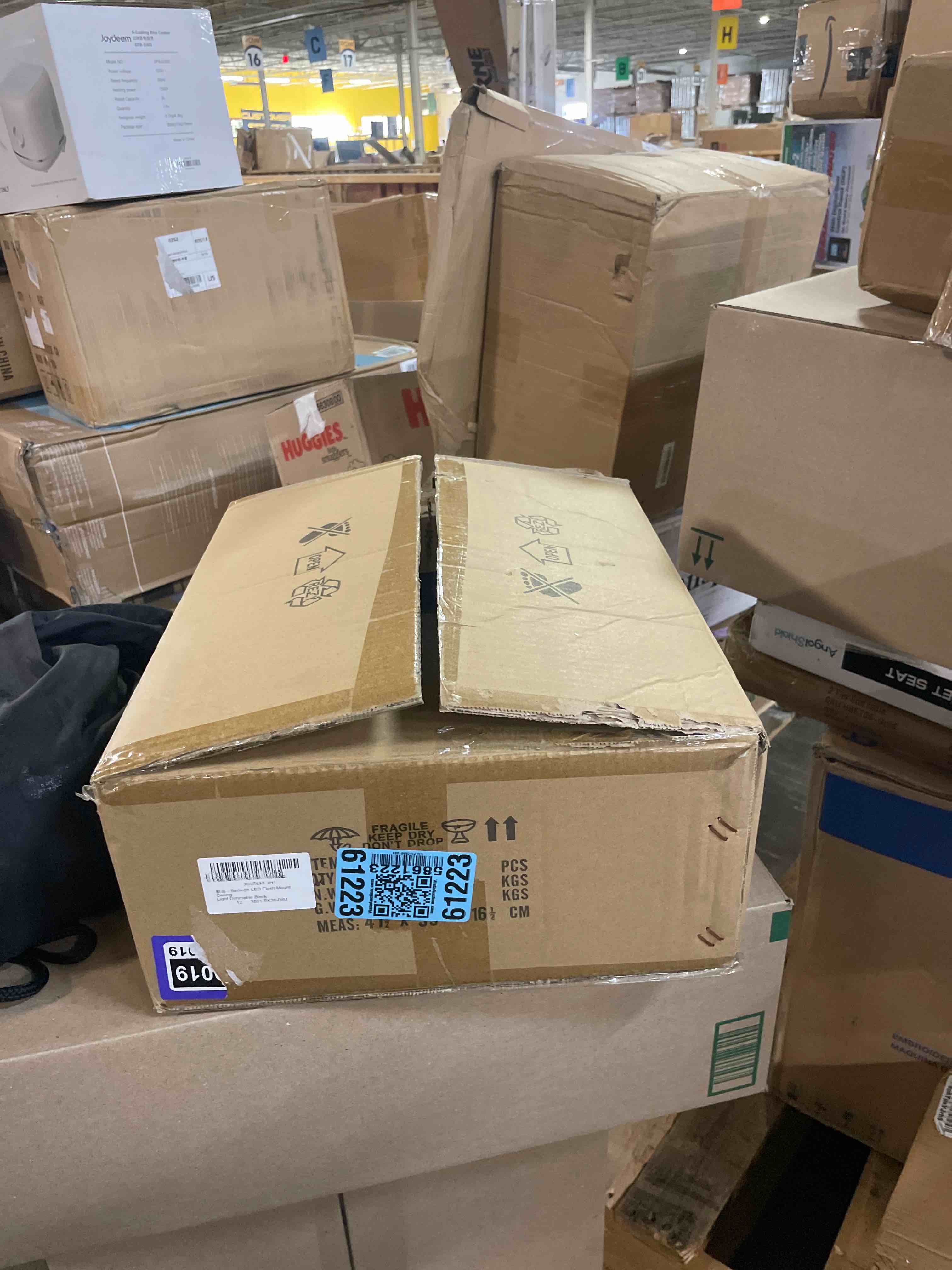 https://s3.amazonaws.com/lotting-images-prod/phillipi/TEA3363020_1760023542931.jpeg