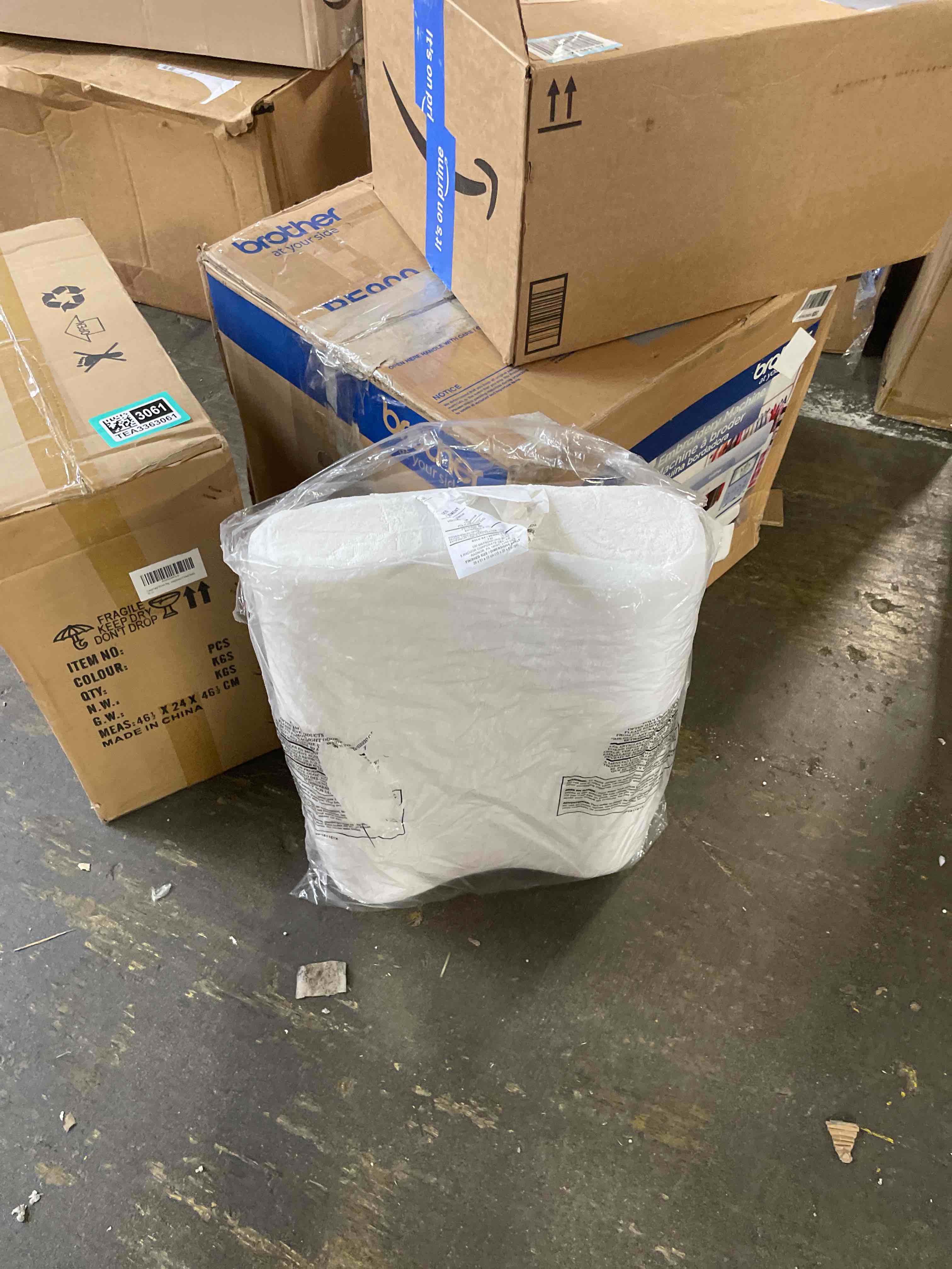 https://s3.amazonaws.com/lotting-images-prod/phillipi/TEA3363064_1760037114975.jpeg