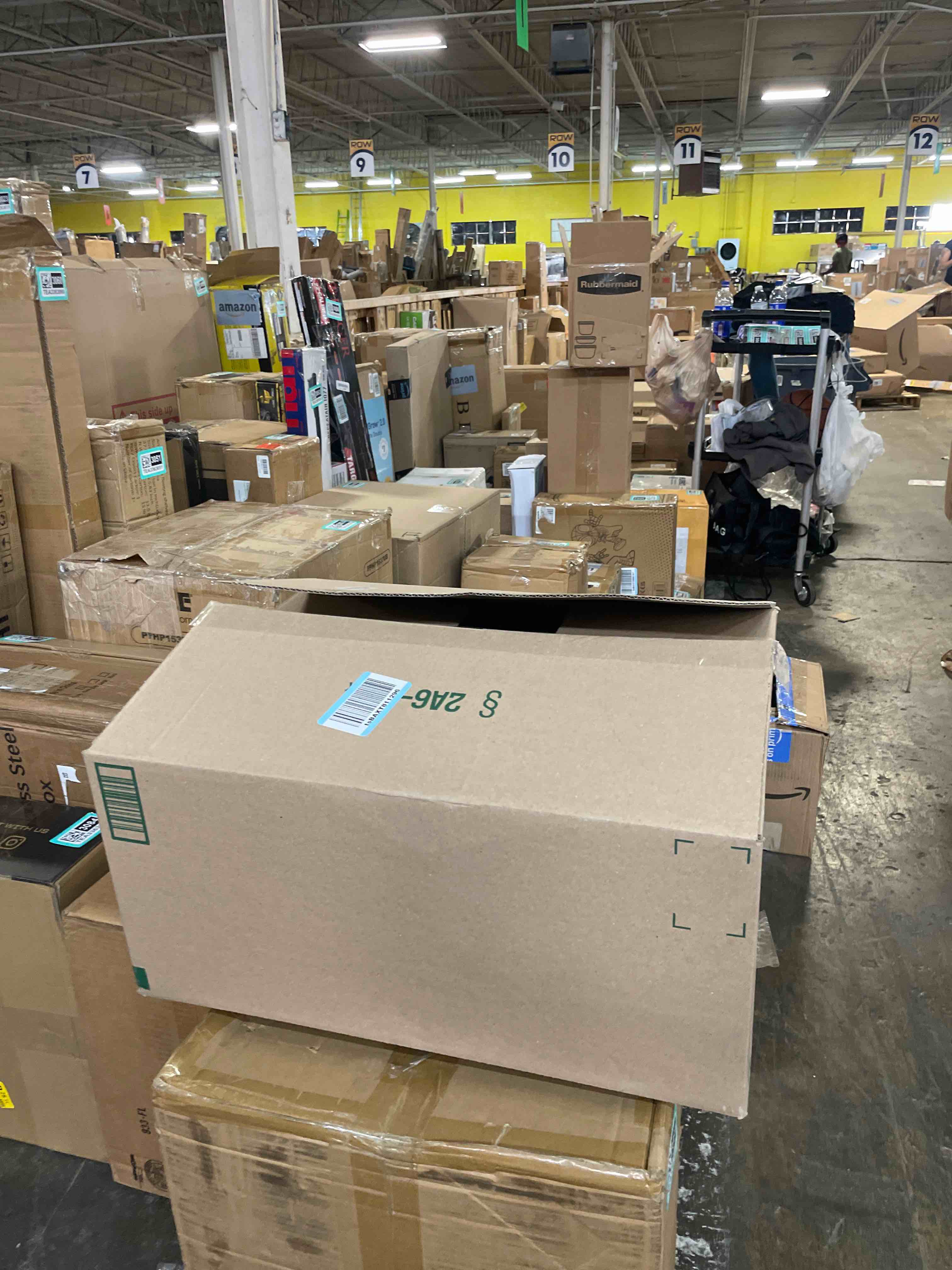 https://s3.amazonaws.com/lotting-images-prod/phillipi/TEA3363085_1760039593099.jpeg