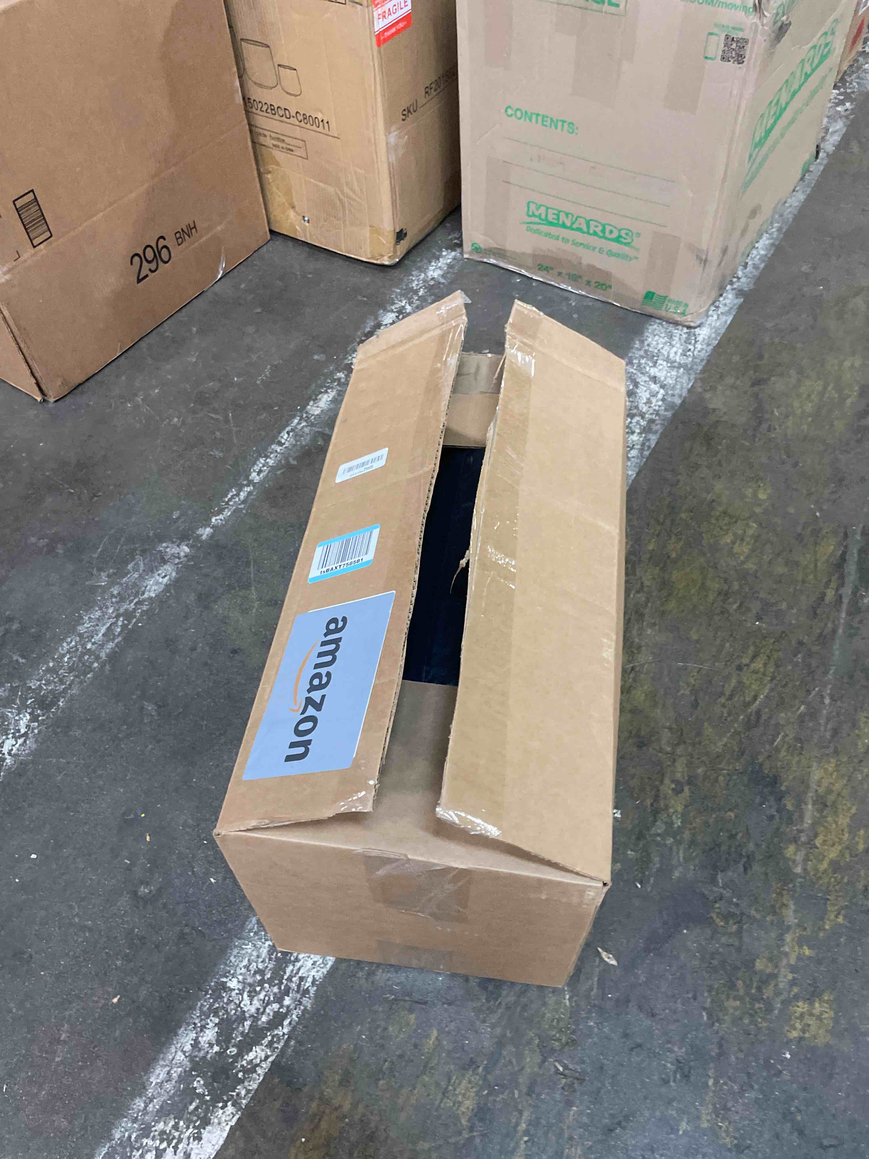 https://s3.amazonaws.com/lotting-images-prod/phillipi/TEA3363104_1760046158681.jpeg