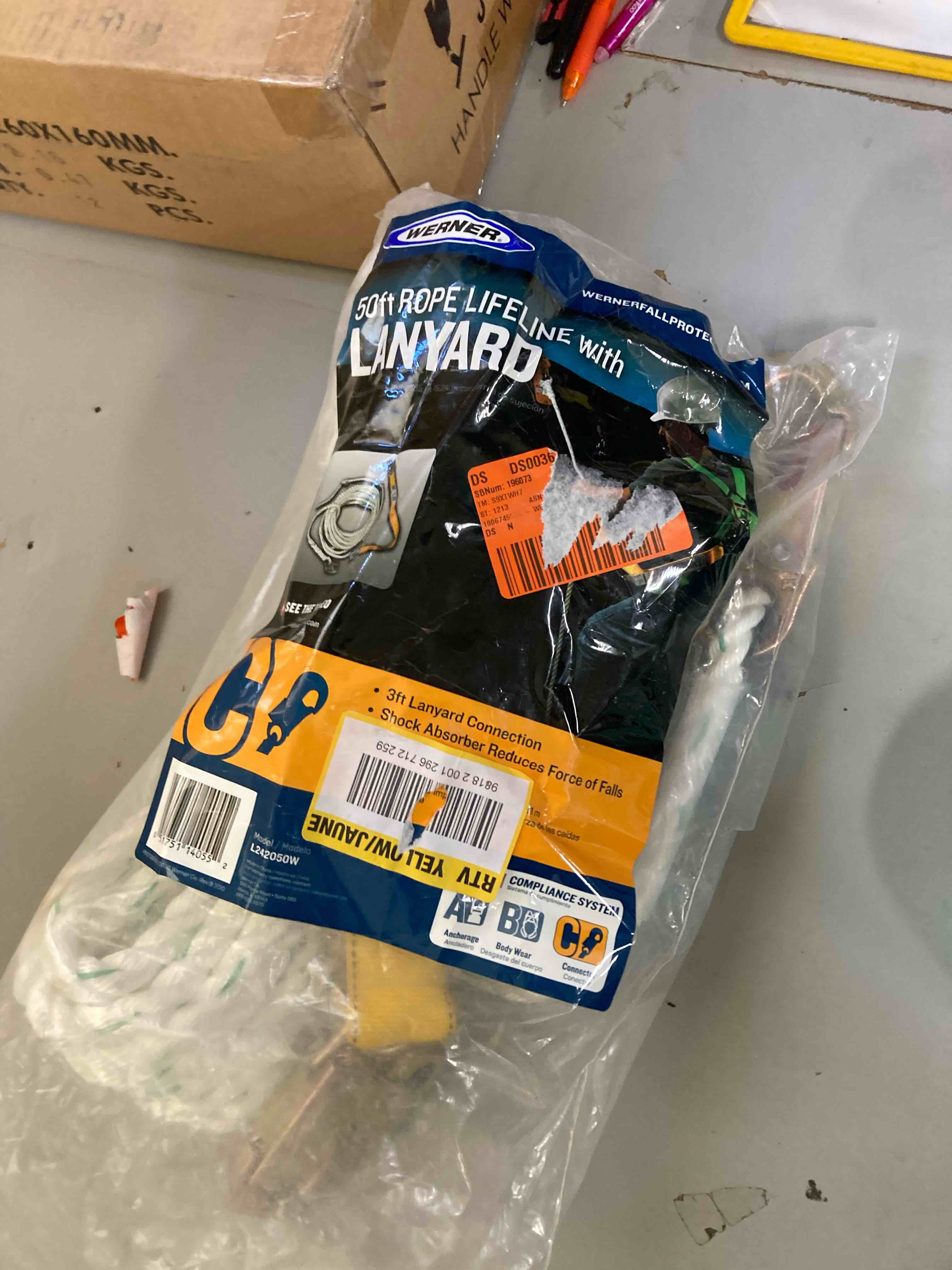 https://s3.amazonaws.com/lotting-images-prod/phillipi/TEA3363131_1760459586645.jpeg