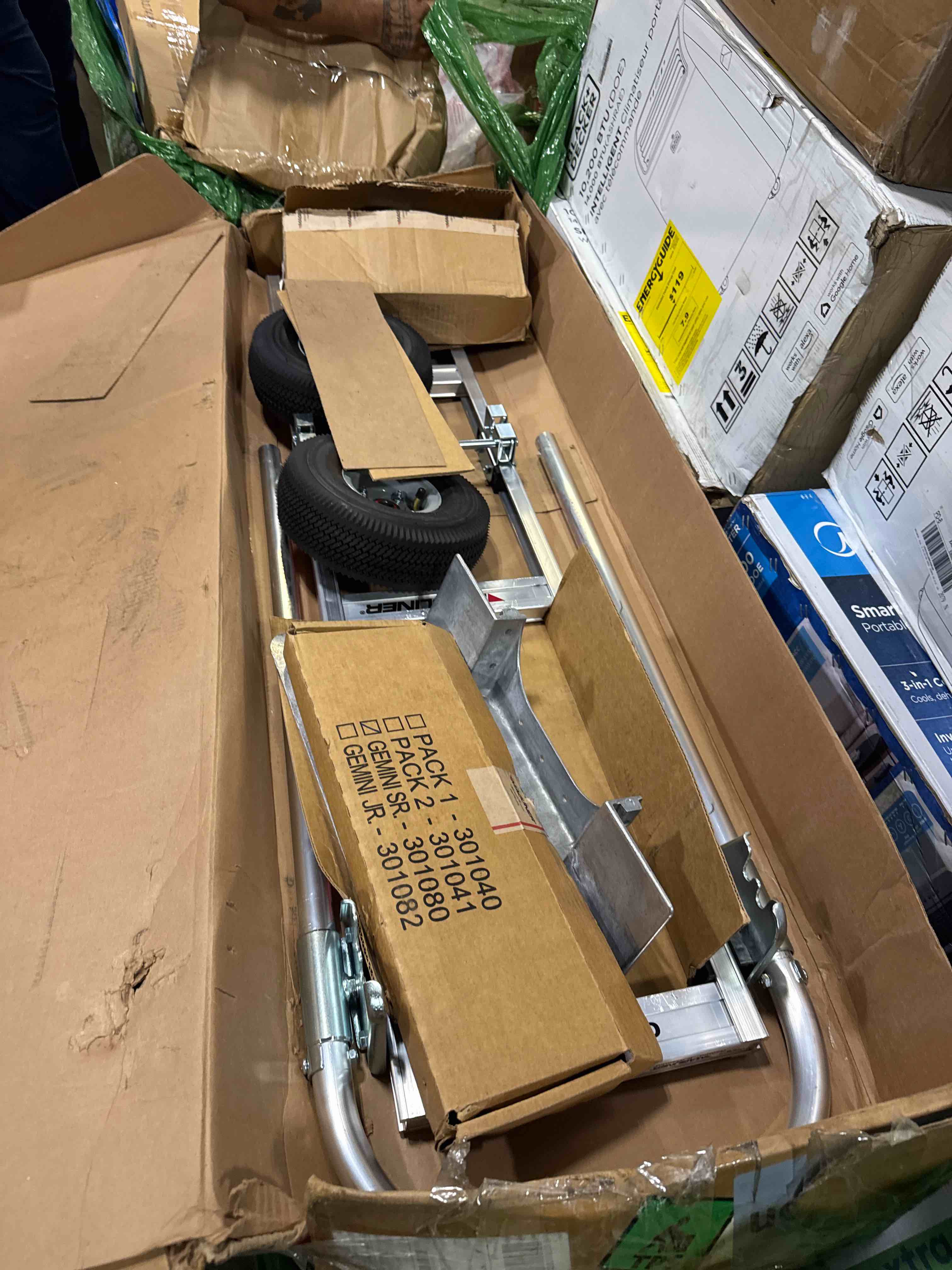https://s3.amazonaws.com/lotting-images-prod/phillipi/TEA3364119_1755552548232.jpeg