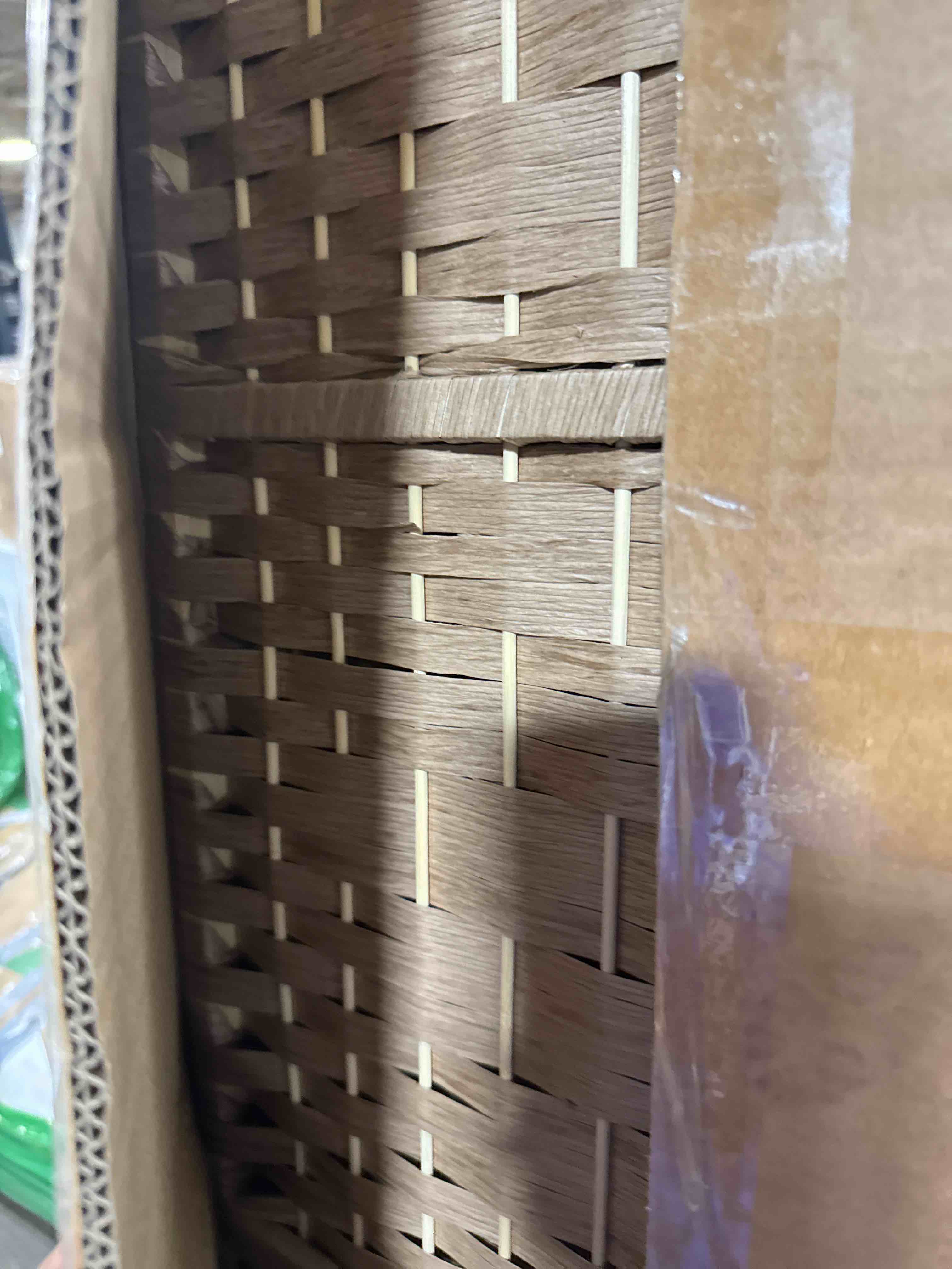 https://s3.amazonaws.com/lotting-images-prod/phillipi/TEA3364121_1755552813309.jpeg