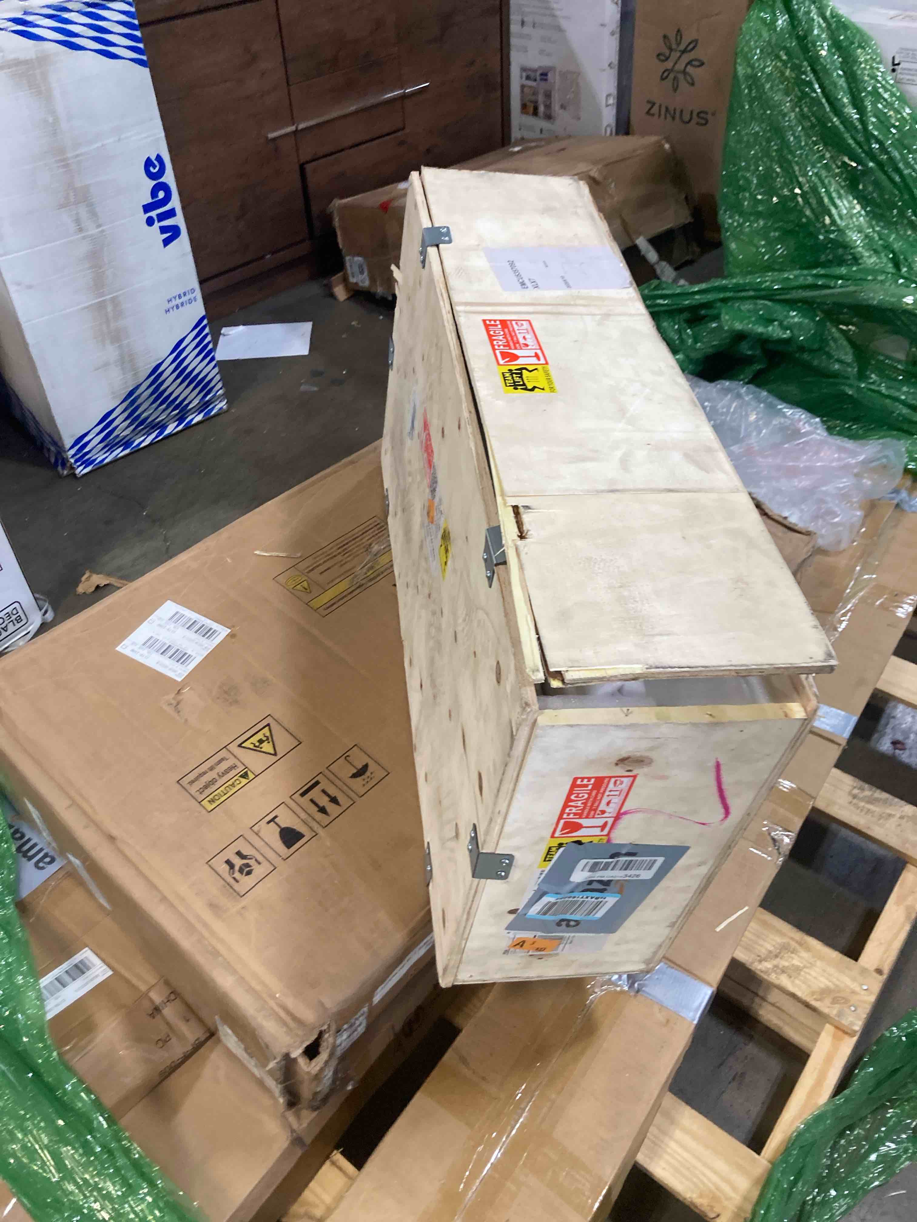 https://s3.amazonaws.com/lotting-images-prod/phillipi/TEA3364124_1755553336555.jpeg