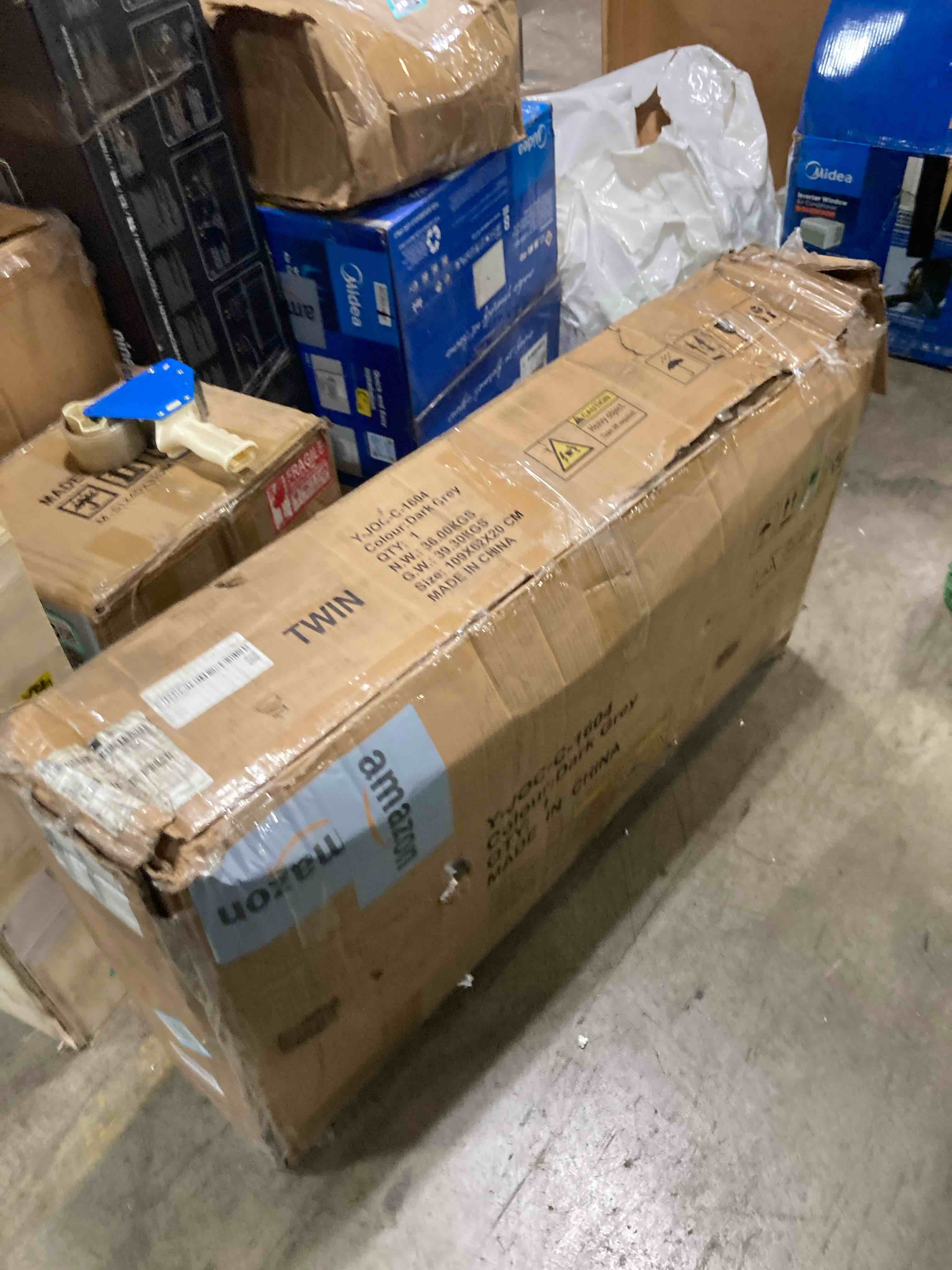 https://s3.amazonaws.com/lotting-images-prod/phillipi/TEA3364127_1755553681483.jpeg