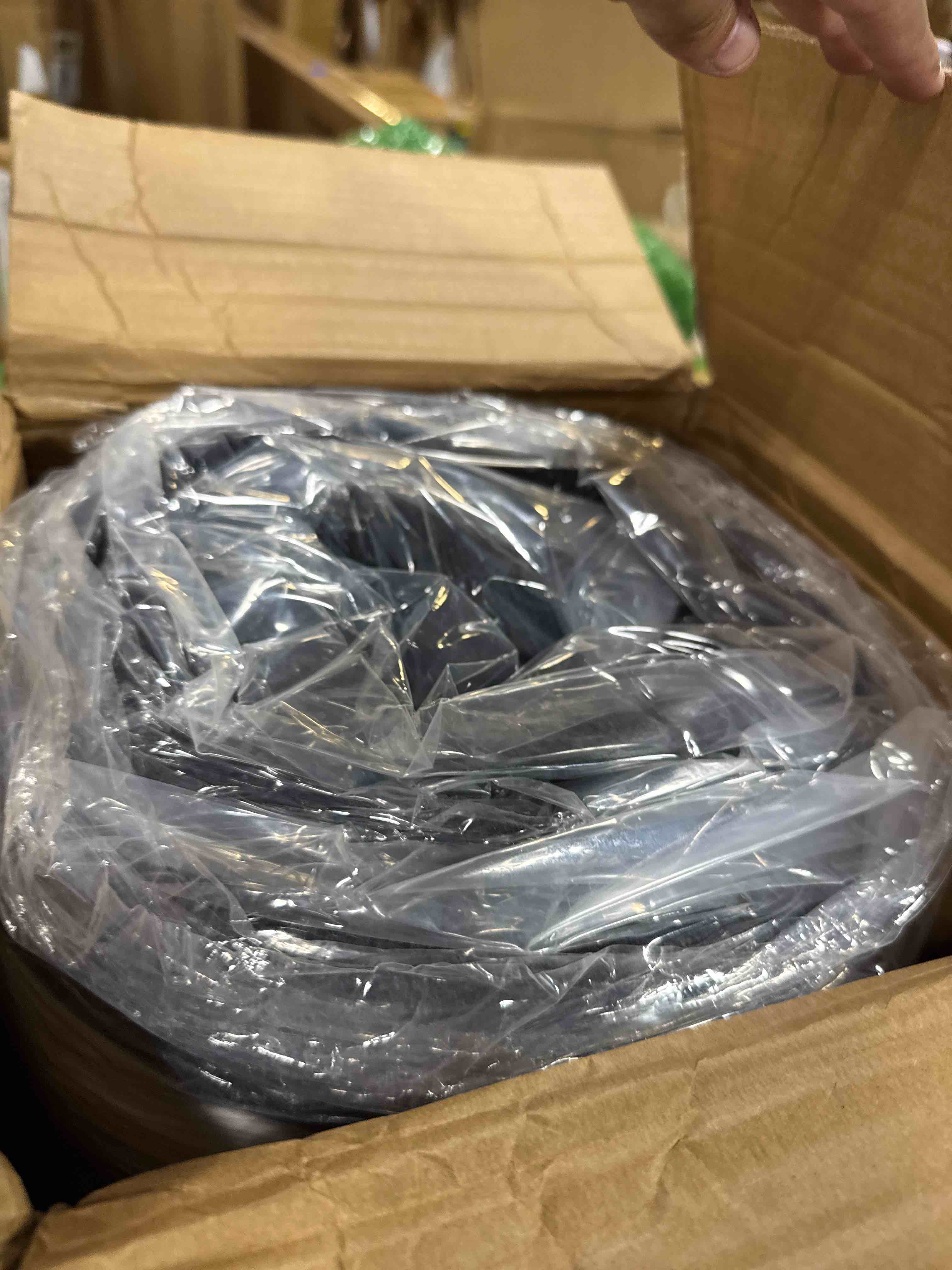 https://s3.amazonaws.com/lotting-images-prod/phillipi/TEA3364128_1755553742607.jpeg