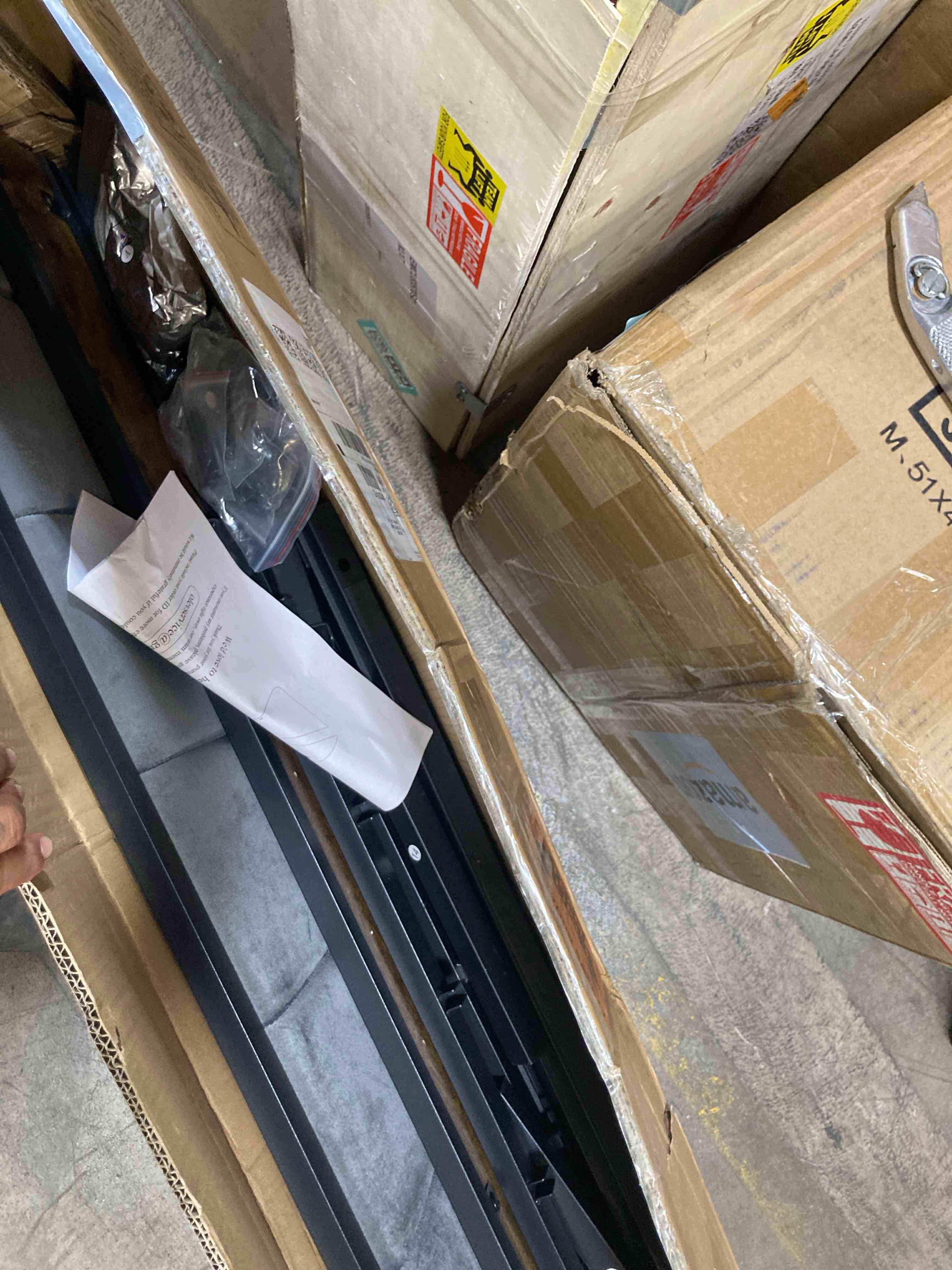 https://s3.amazonaws.com/lotting-images-prod/phillipi/TEA3364130_1755553972124.jpeg