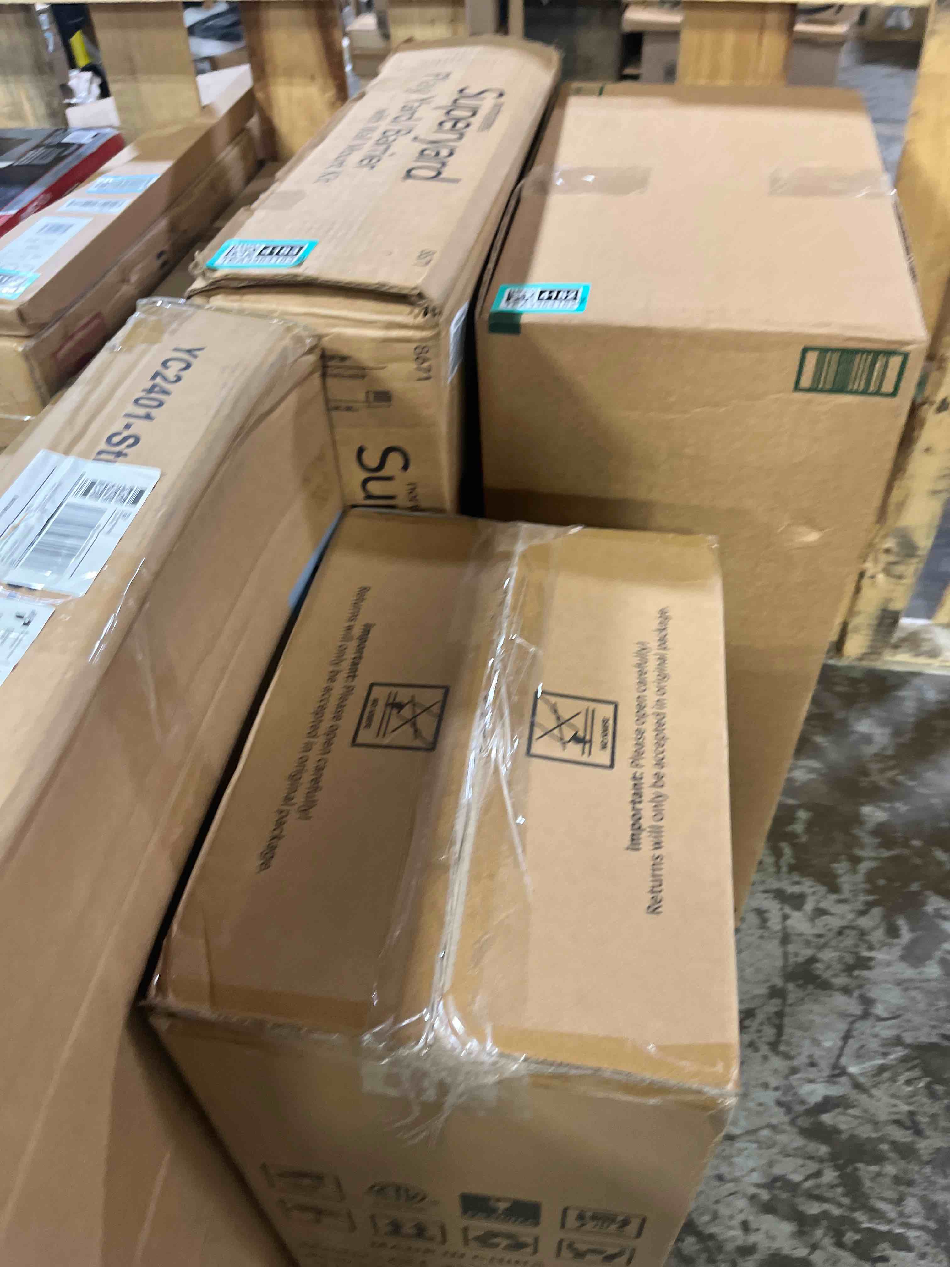 https://s3.amazonaws.com/lotting-images-prod/phillipi/TEA3364180_1756304700651.jpeg