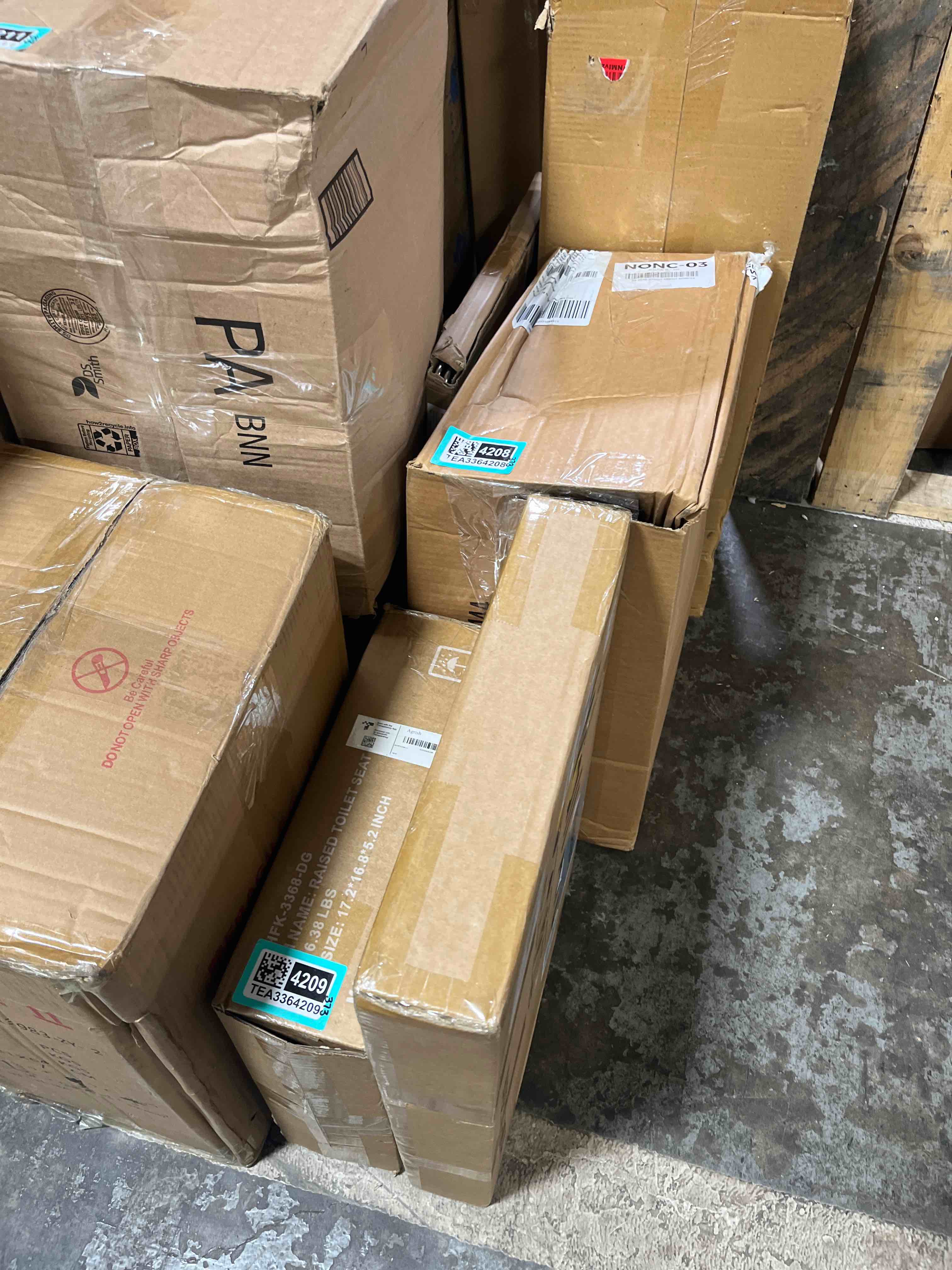 https://s3.amazonaws.com/lotting-images-prod/phillipi/TEA3364207_1756302905507.jpeg
