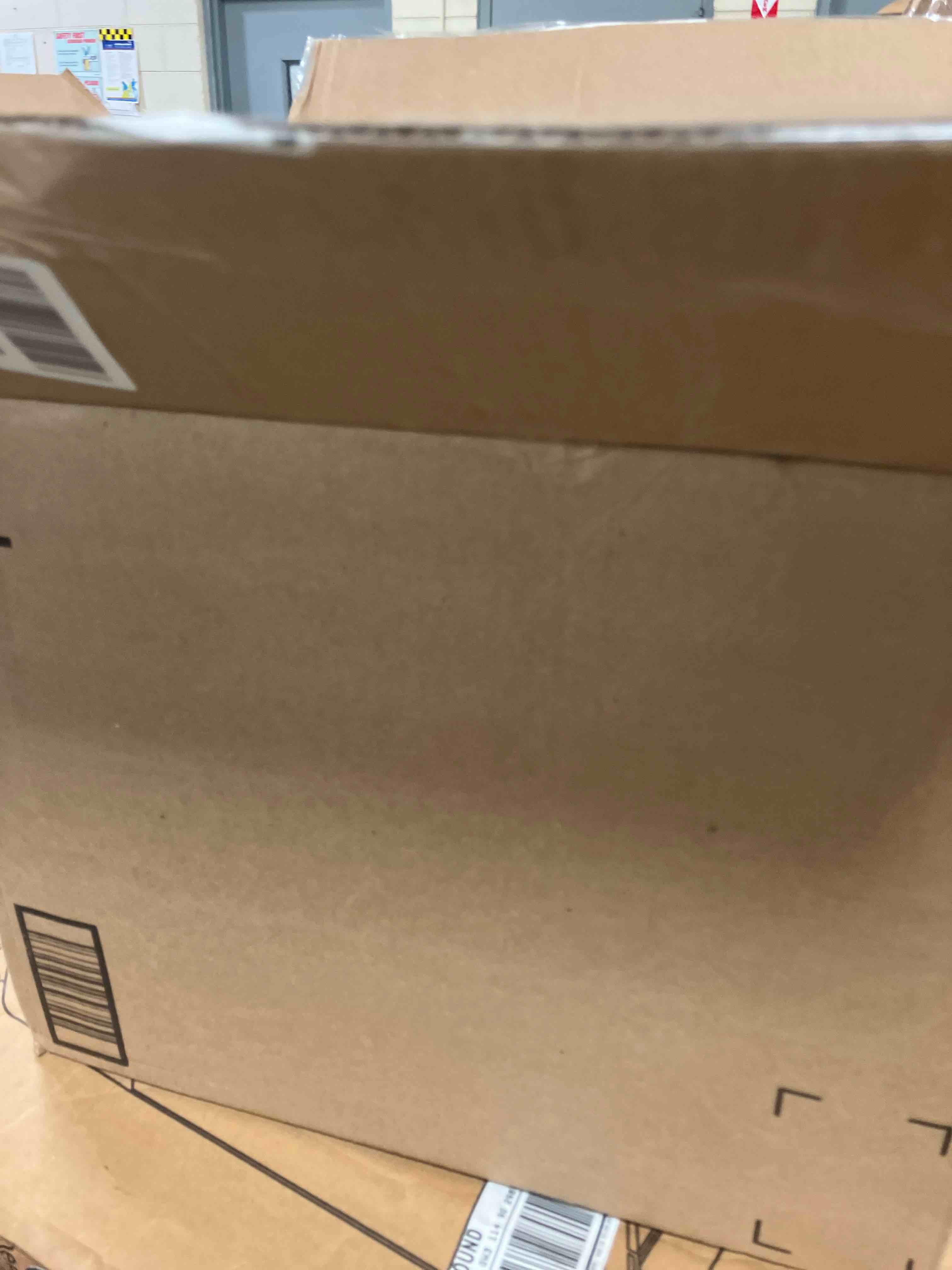https://s3.amazonaws.com/lotting-images-prod/phillipi/TEA3364304_1756301597748.jpeg