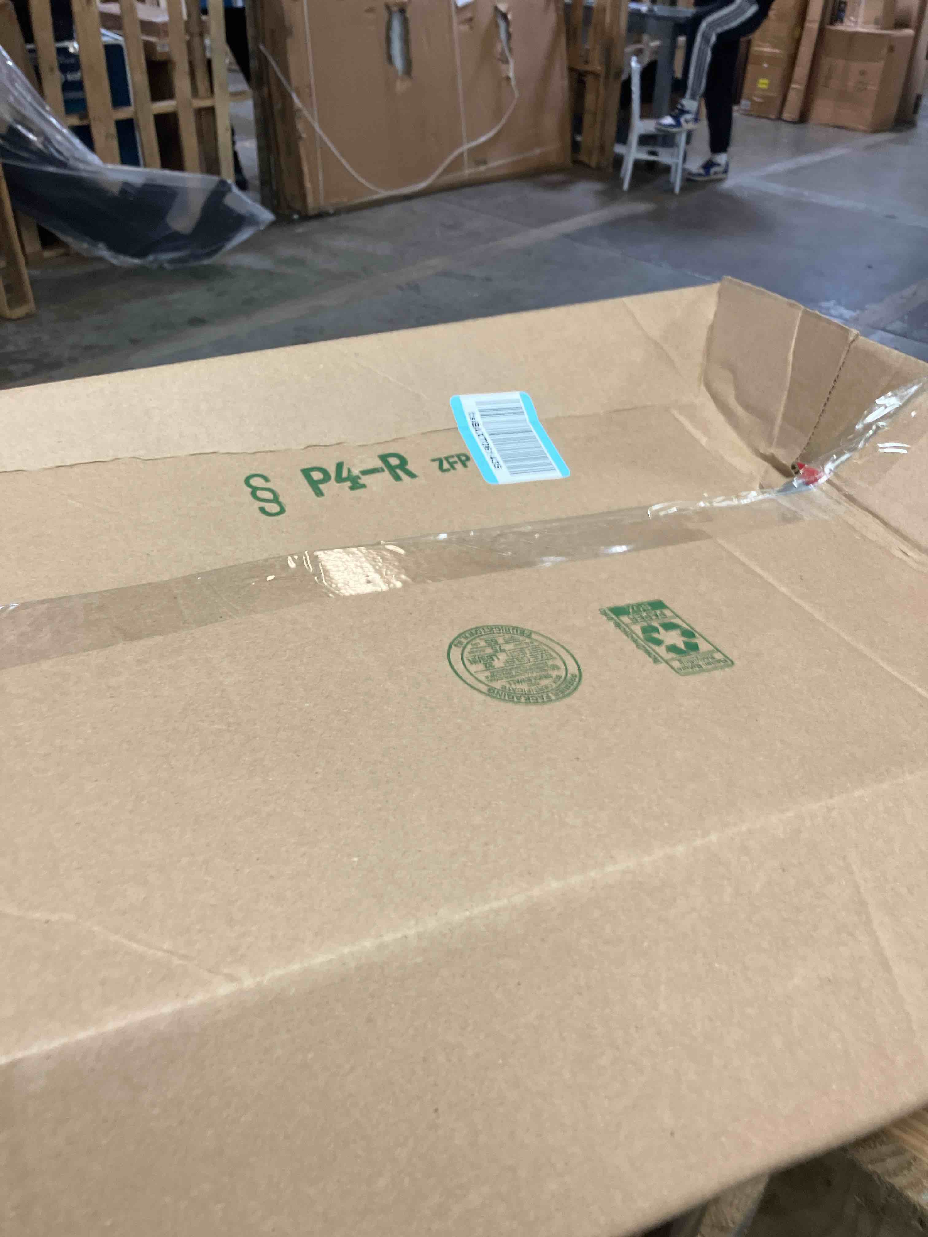 https://s3.amazonaws.com/lotting-images-prod/phillipi/TEA3364306_1756301432654.jpeg