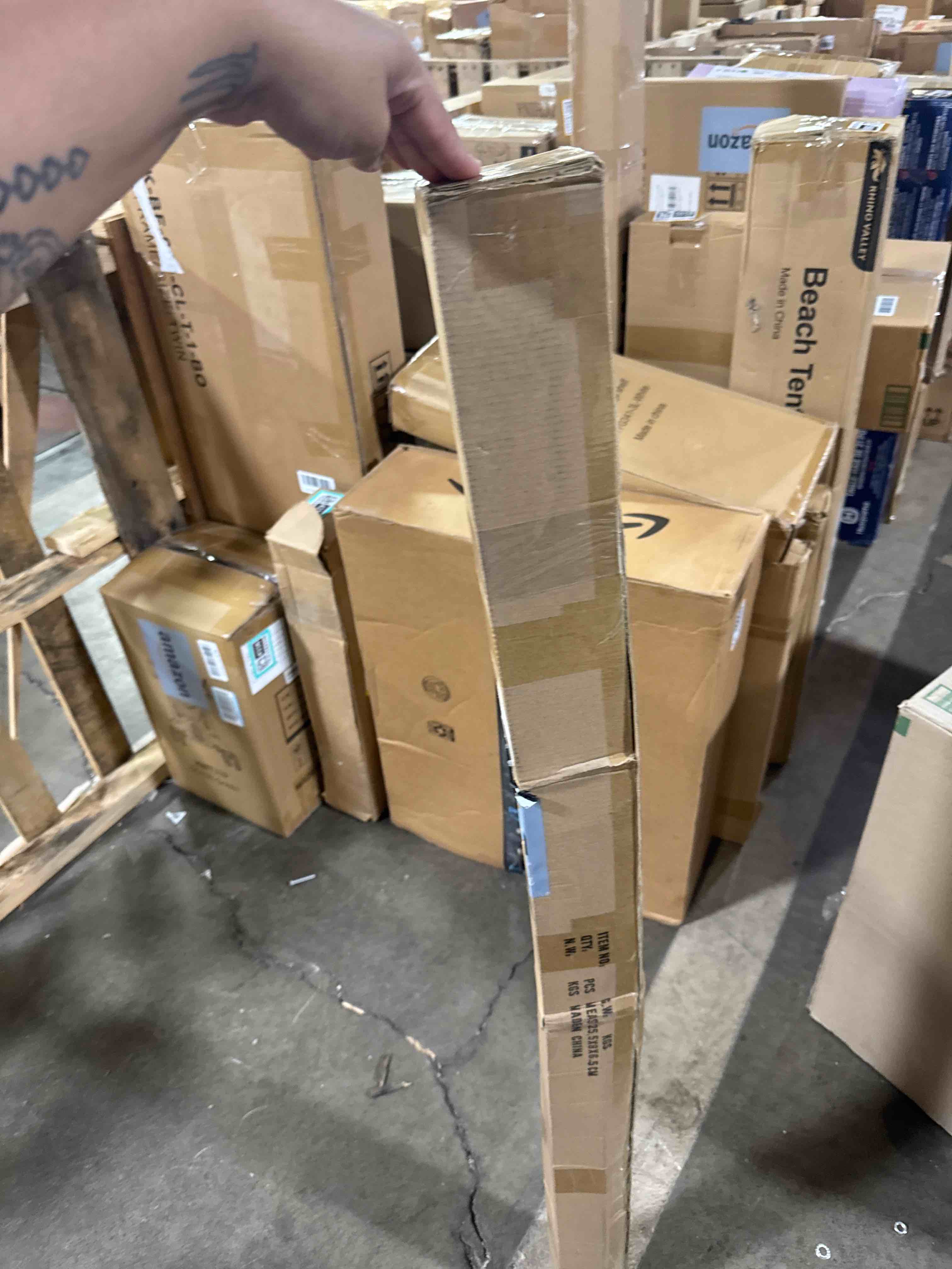 https://s3.amazonaws.com/lotting-images-prod/phillipi/TEA3364338_1756318679927.jpeg