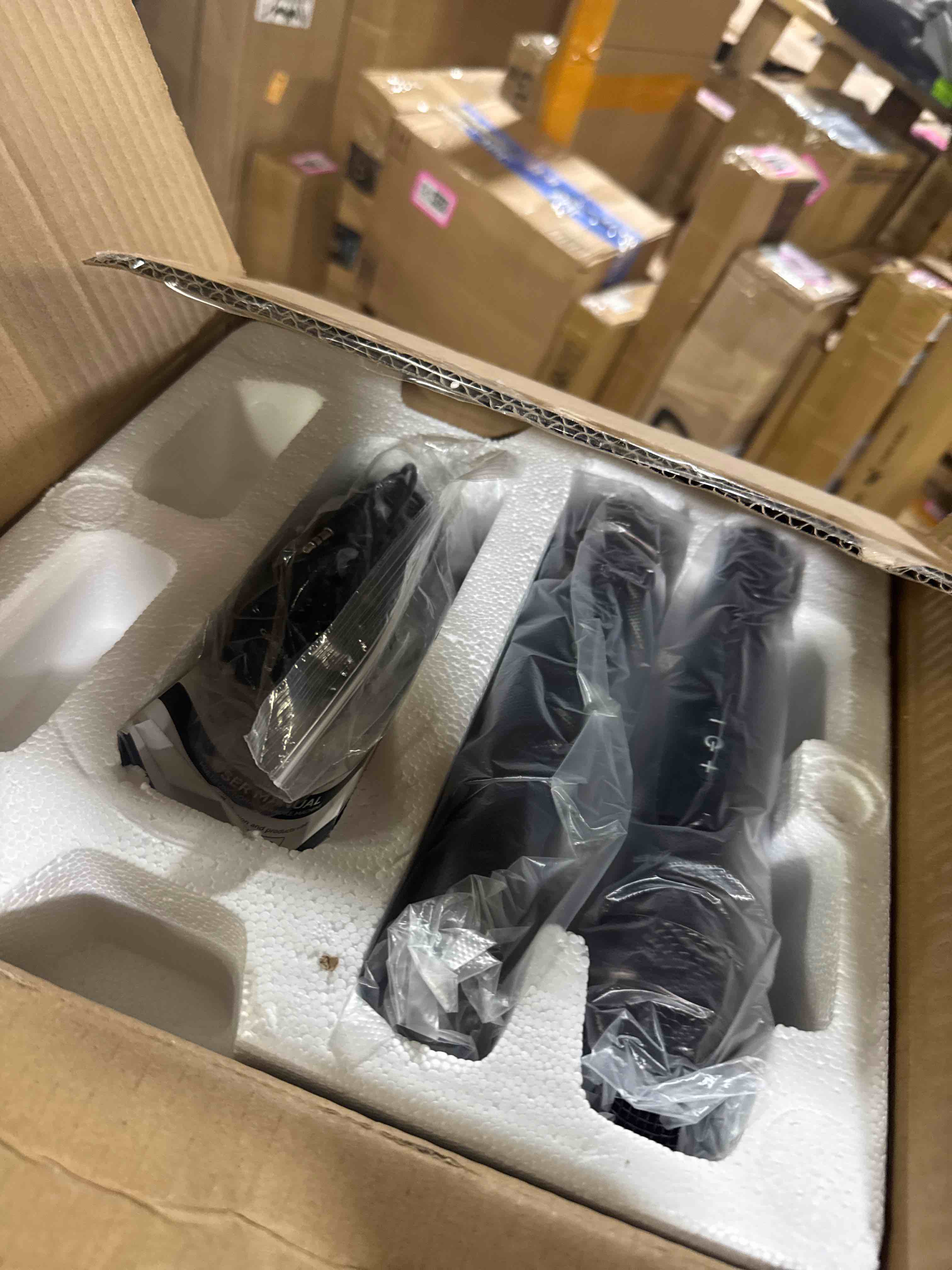 https://s3.amazonaws.com/lotting-images-prod/phillipi/TEA3364360_1756322083396.jpeg